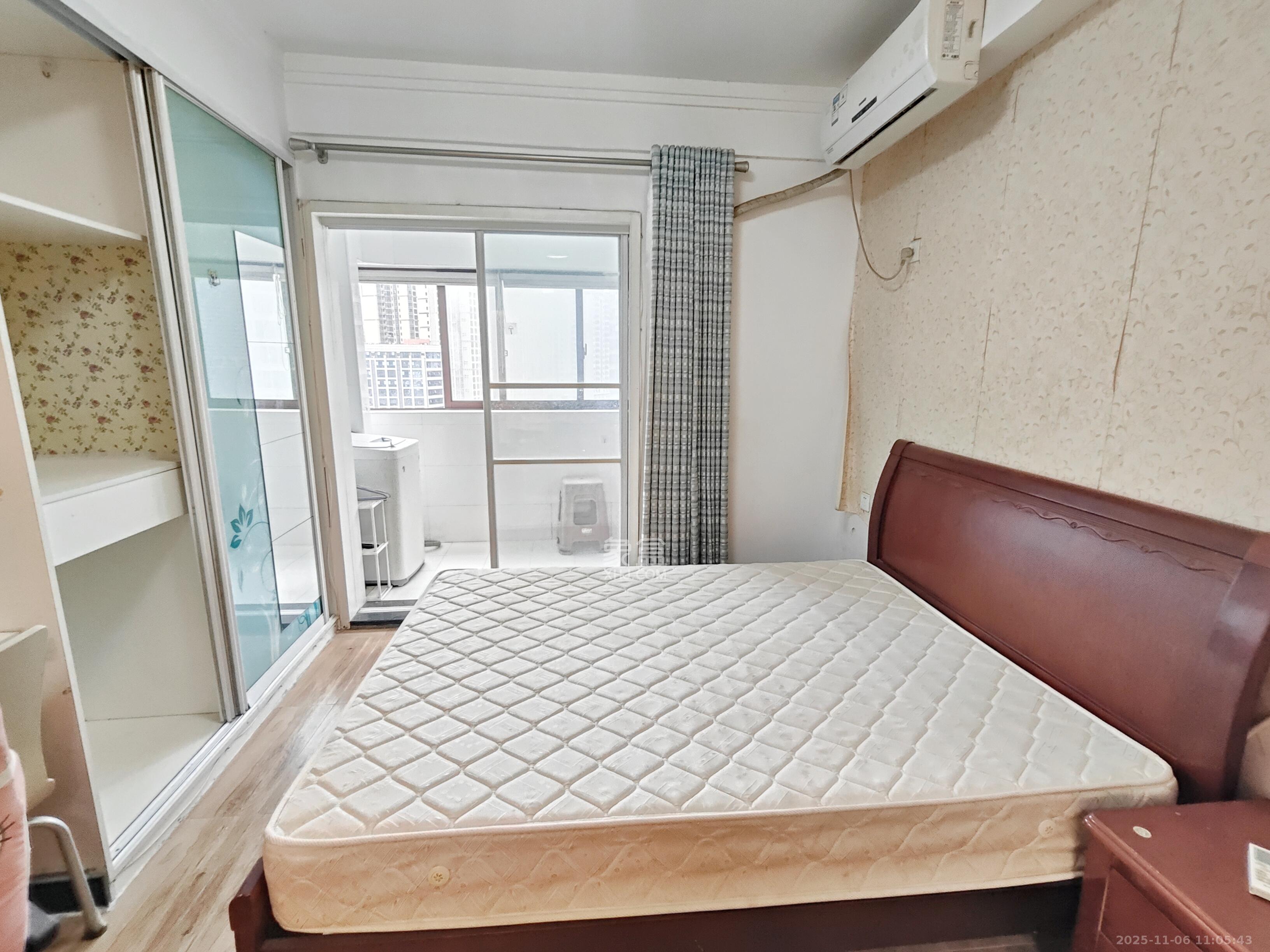 兰卡威国际 1室1厅1卫 1600.0元/月 兰卡威国际 1室1厅1卫 1600.0元/月室内图