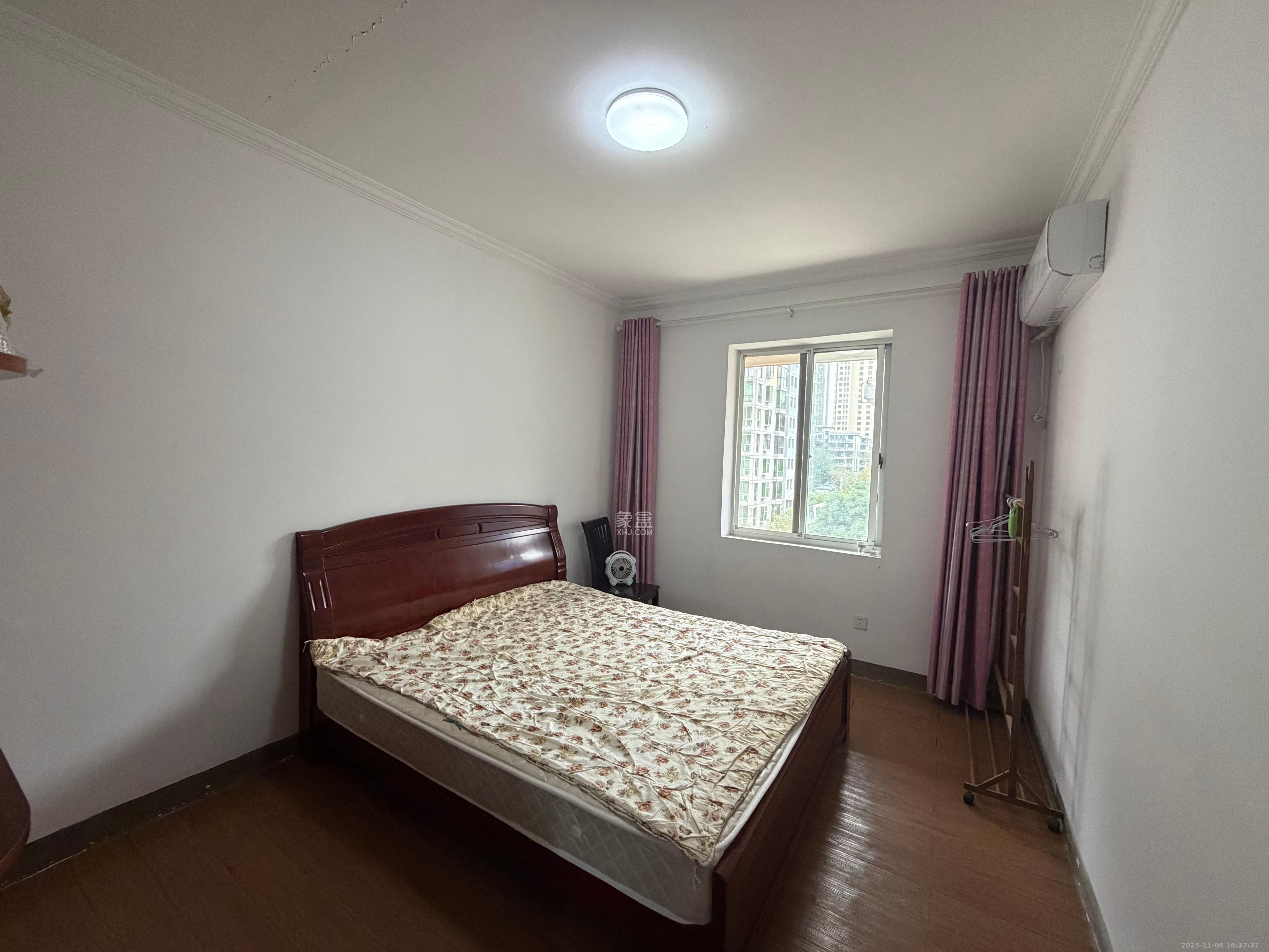 窑岭东村散盘  2室1厅1卫    1400.0元/月室内图