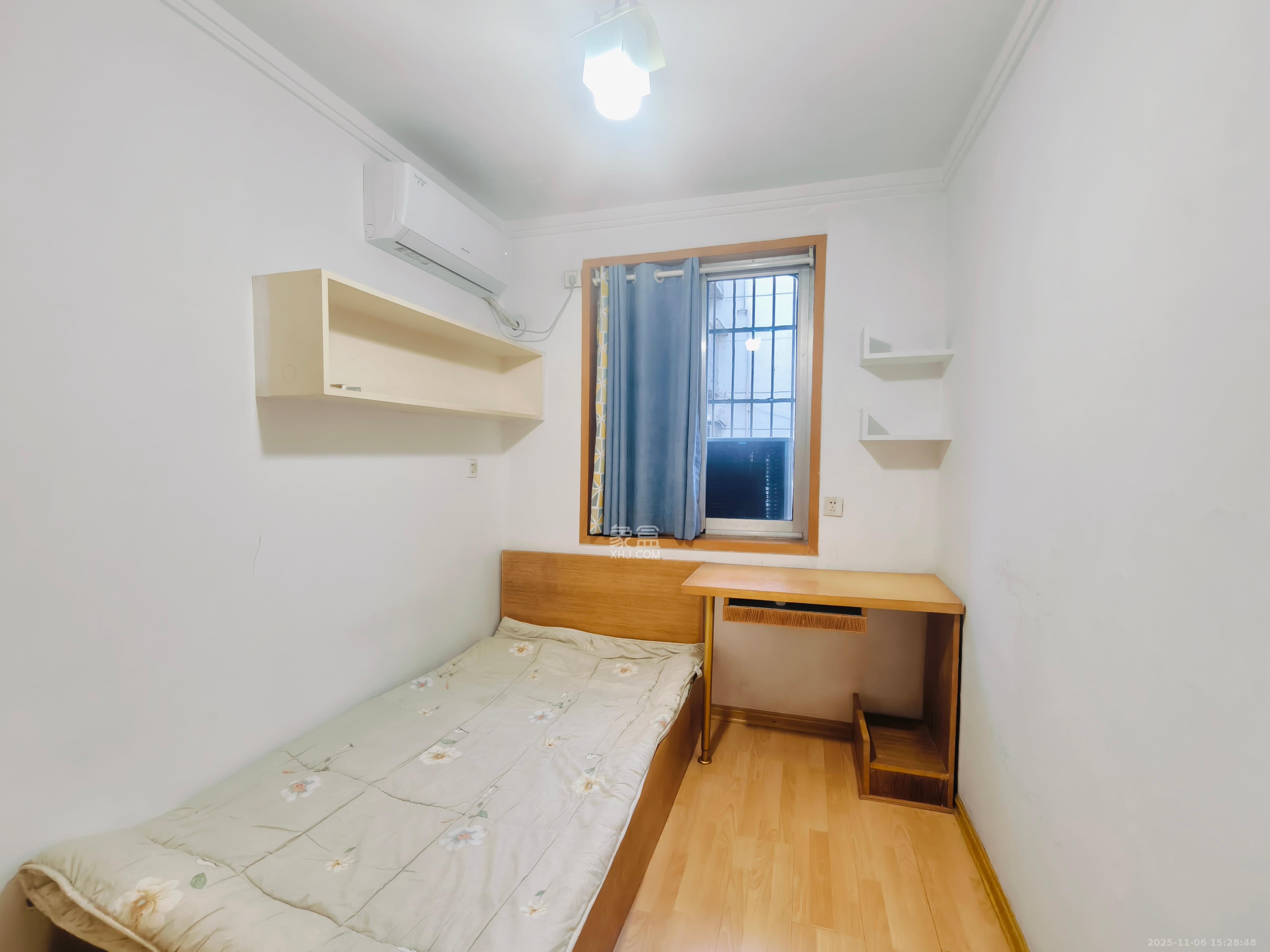 景园小区  2室1厅1卫    1600.0元/月室内图