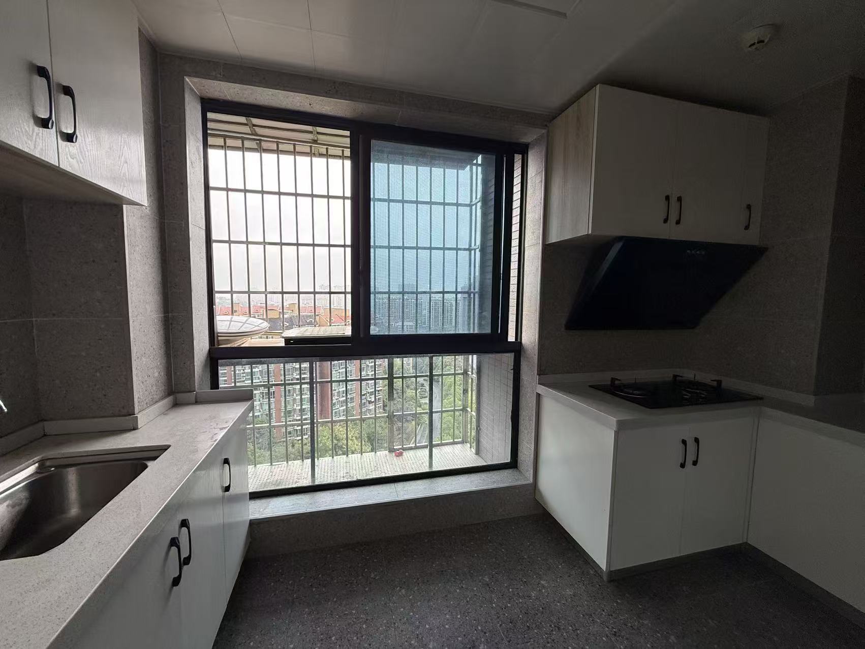 鑫天国际（鑫天偶遇）  1室1厅1卫    1200.0元/月室内图