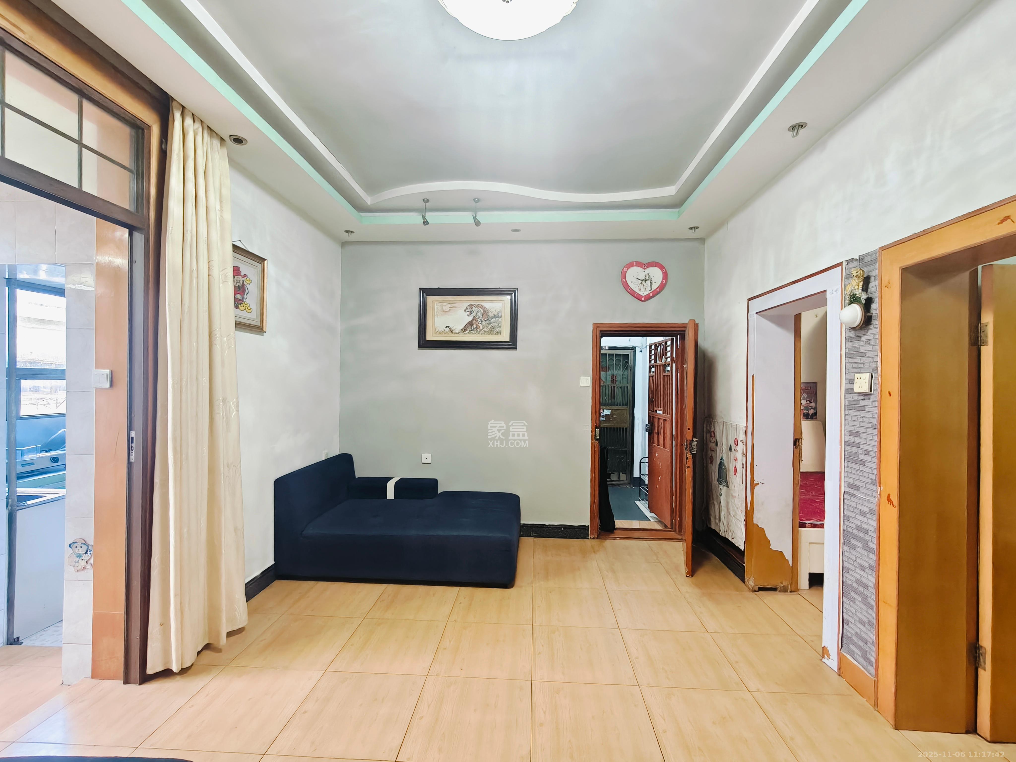 东风二村社区房  2室1厅1卫    1600.0元/月室内图