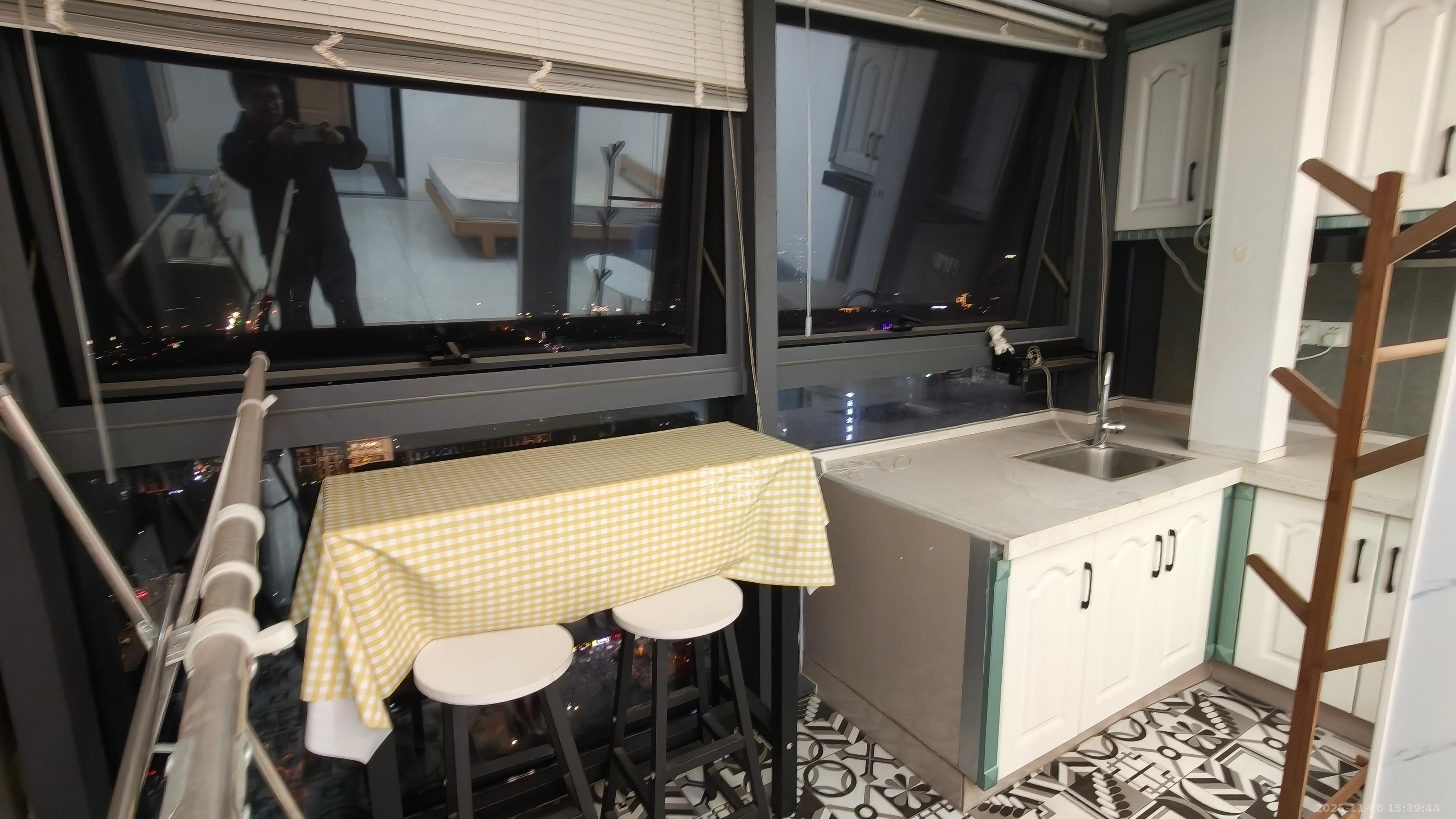 中茂城 1室0厅0卫 1500.0元/月 中茂城 1室0厅0卫 1500.0元/月室内图