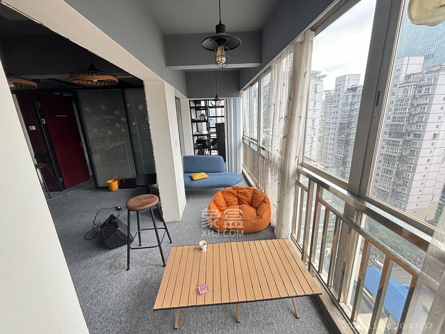 新世界百货(湖南供销大厦) 4室2厅2卫 6800.0元/月 新世界百货(湖南供销大厦) 4室2厅2卫 6800.0元/月室内图