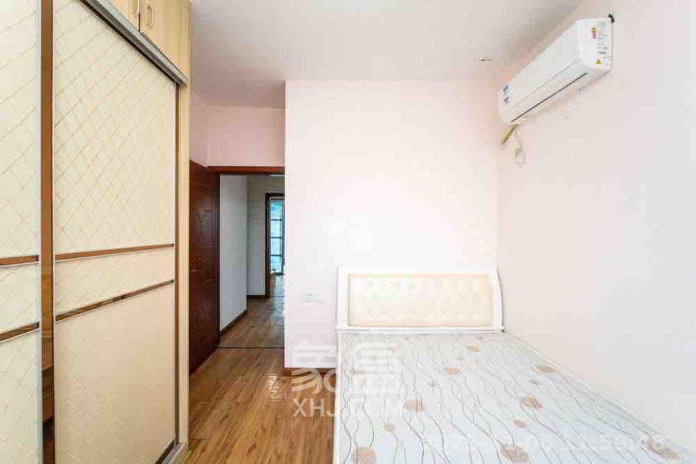 湘域熙岸  4室2厅2卫    3800.0元/月室内图