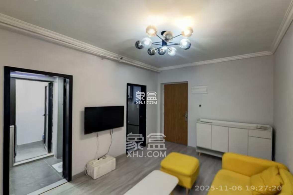 融创融公馆(融创臻苑) 1室1厅1卫 1400.0元/月 融创融公馆(融创臻苑) 1室1厅1卫 1400.0元/月室内图