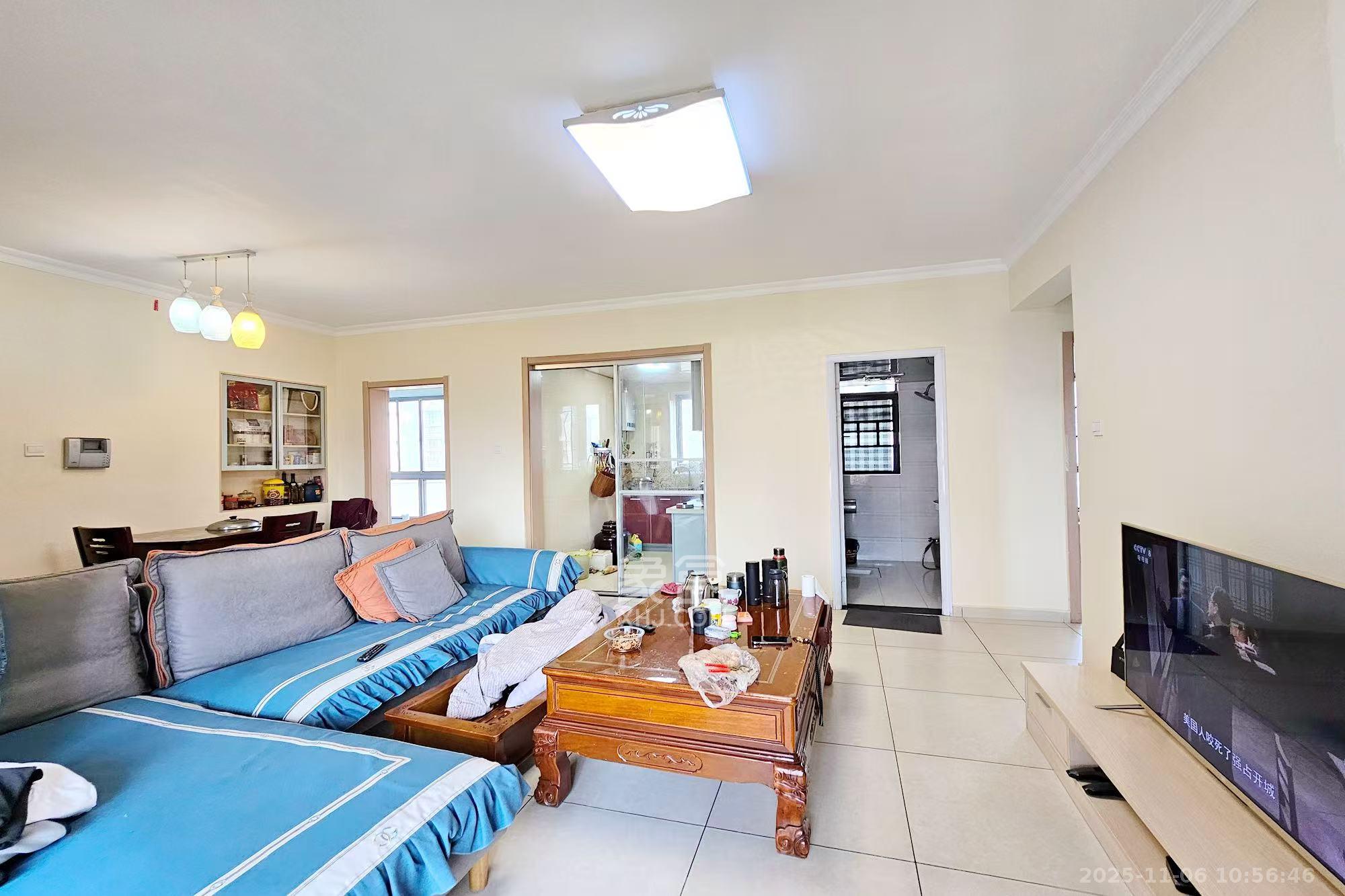 融科檀香山（融科紫檀、香山国际）  2室2厅1卫    2800.0元/月