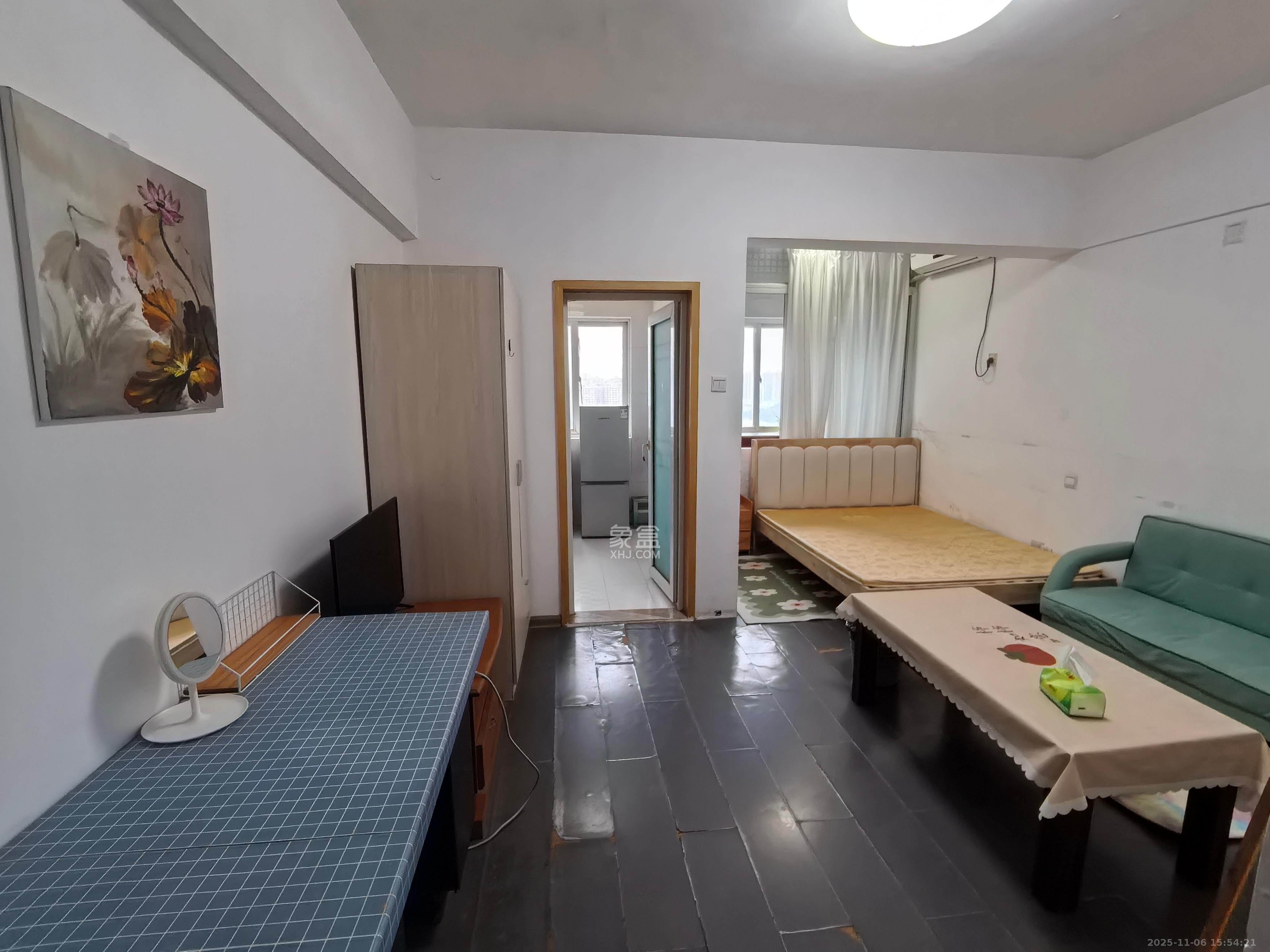 谋房博客(博客天街)  1室1厅1卫    1400.0元/月室内图