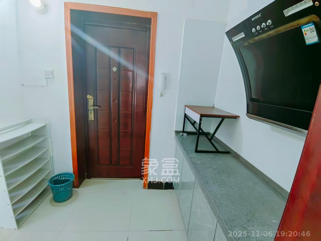 黄鹤小区3片  1室1厅1卫    880.0元/月室内图