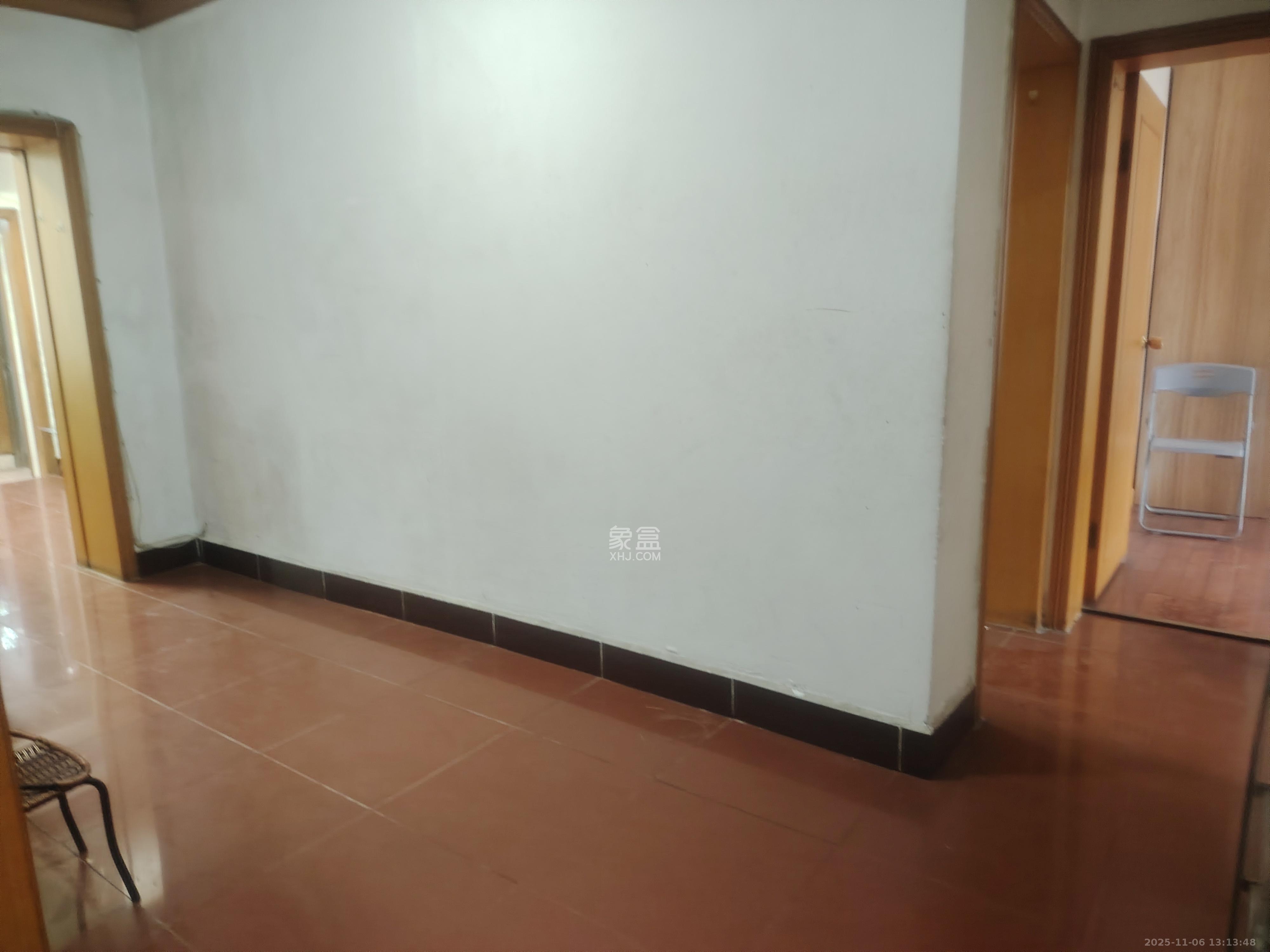 清水塘社区一中宿舍  3室2厅1卫    3500.0元/月室内图