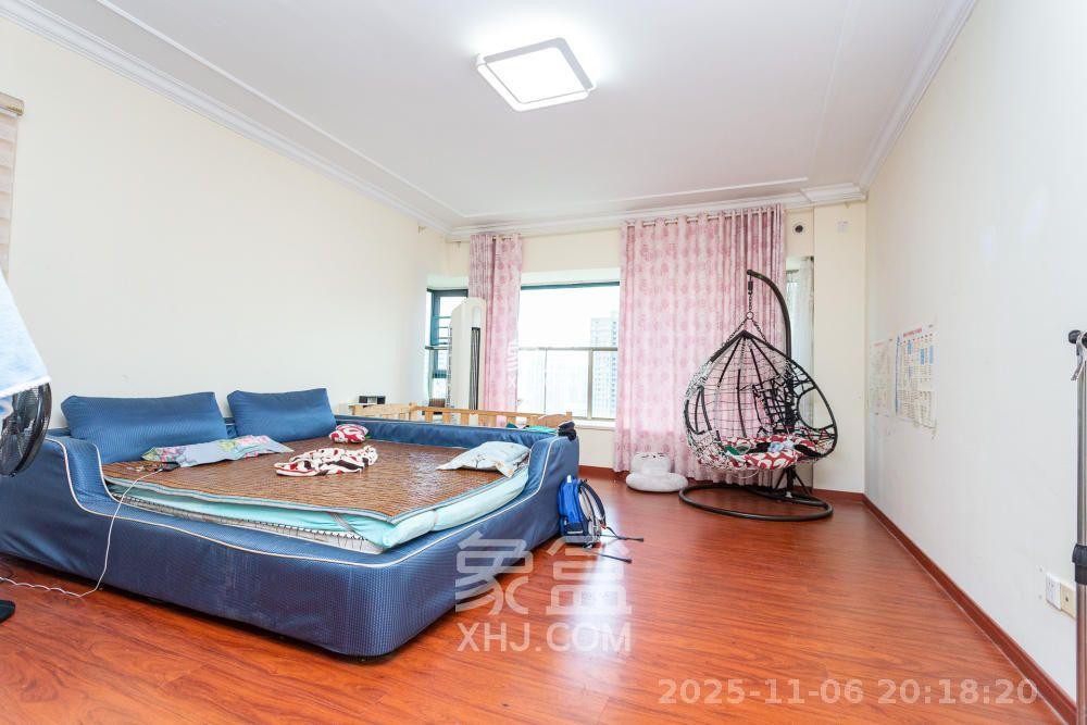 恒大名都  5室2厅3卫    4000.0元/月室内图