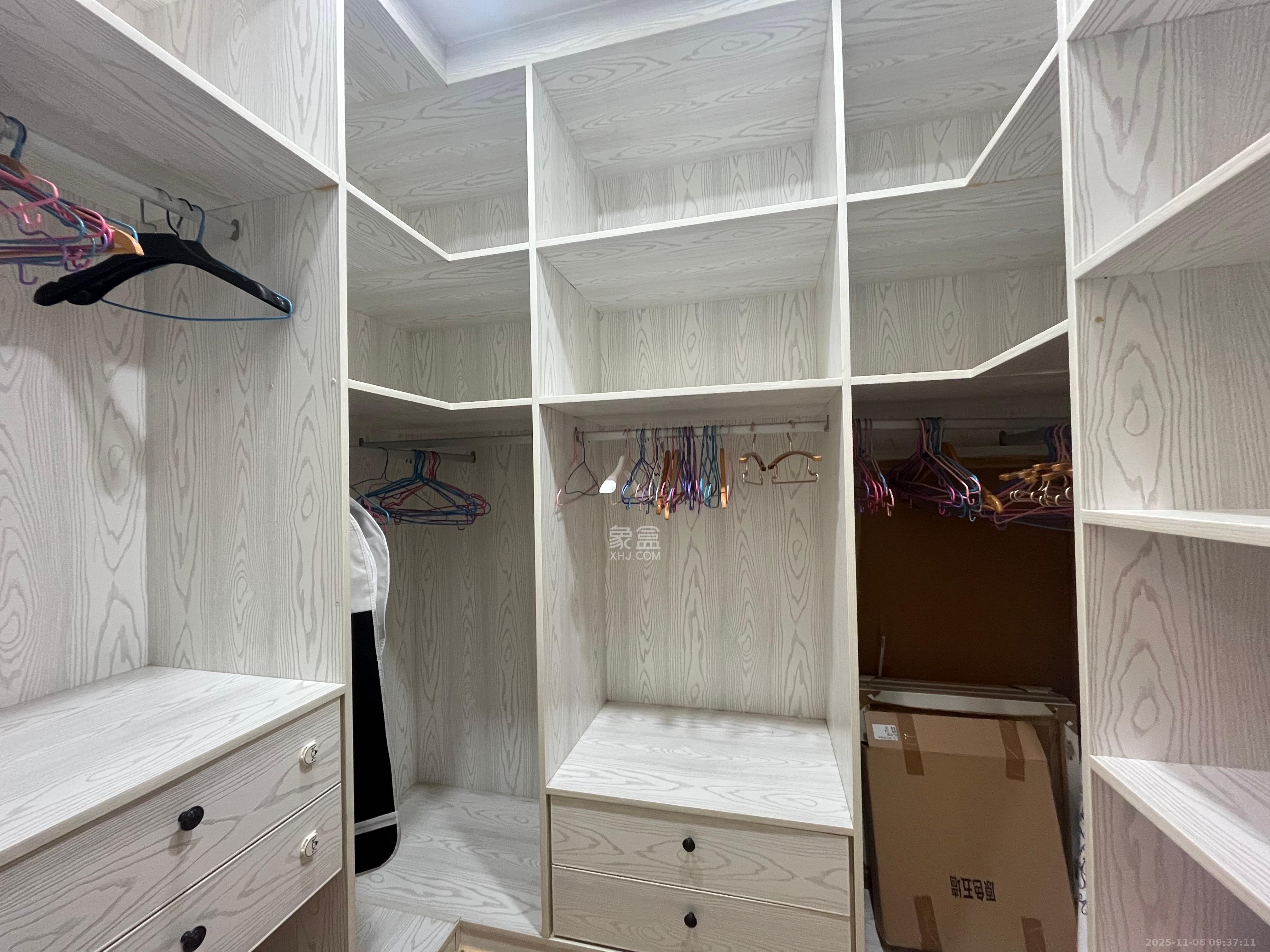 君悦紫园  1室1厅1卫    1700.0元/月室内图