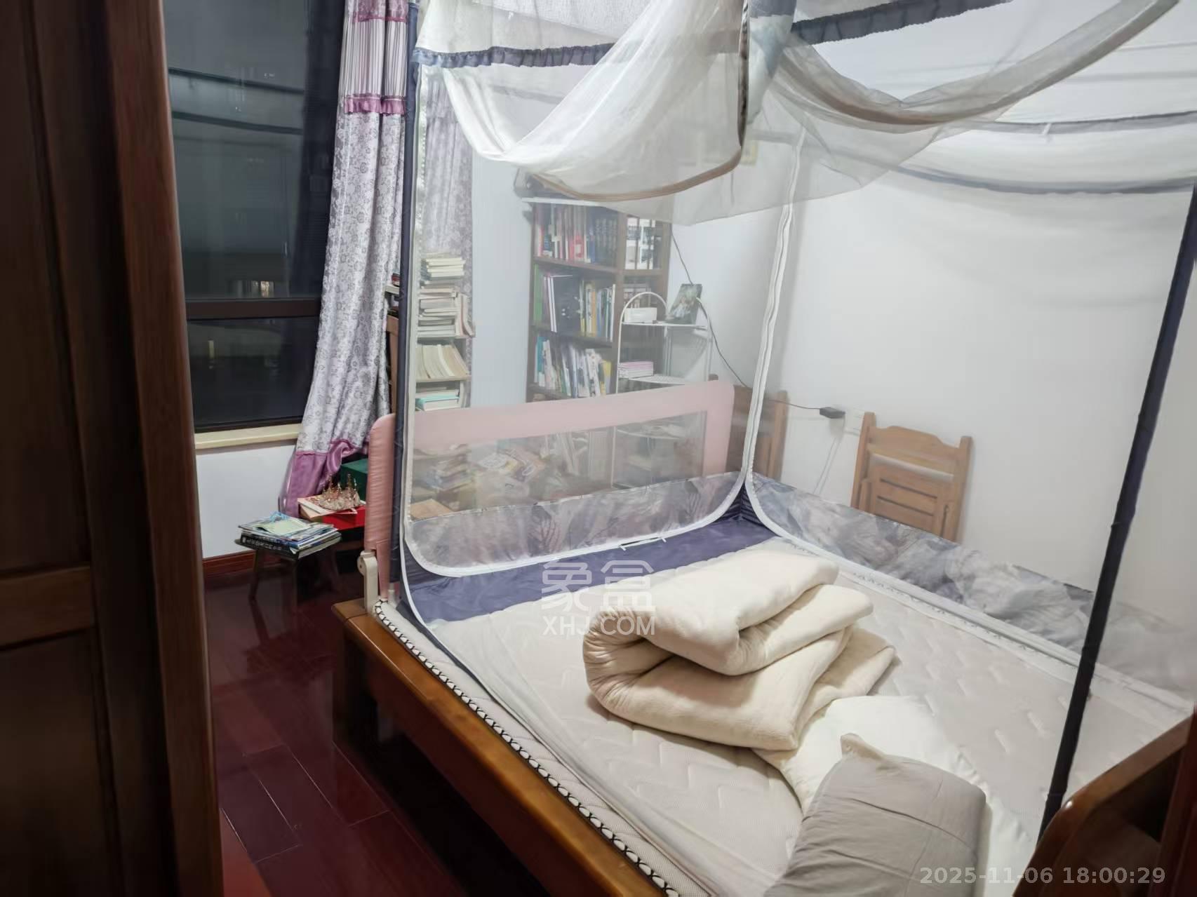 奥林匹克花园贡院二期  4室2厅2卫    3500.0元/月室内图