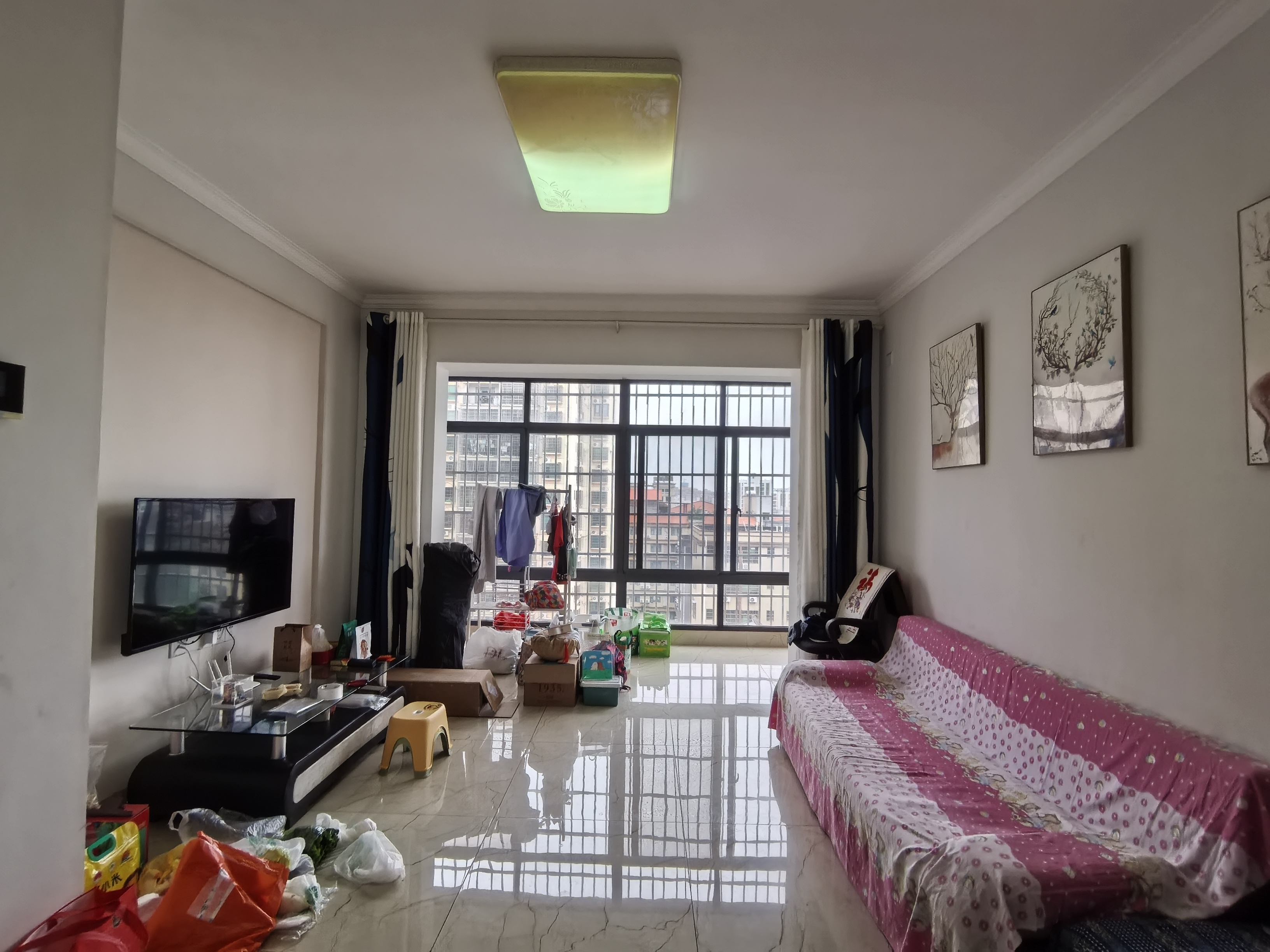 南国中心（琼山区椰航路）  2室2厅1卫    2100.0元/月室内图