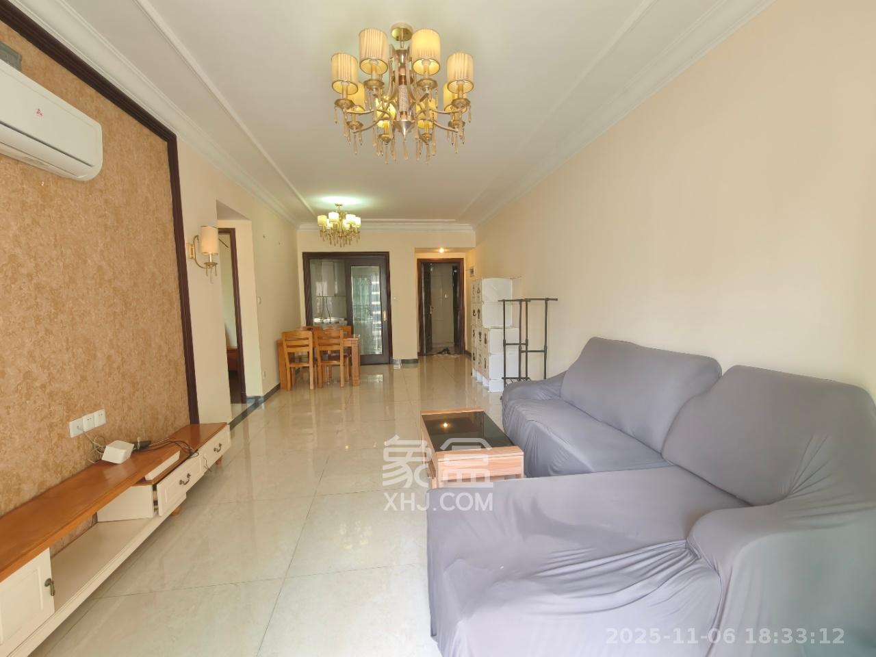 恒大翡翠华庭  2室2厅1卫    1800.0元/月