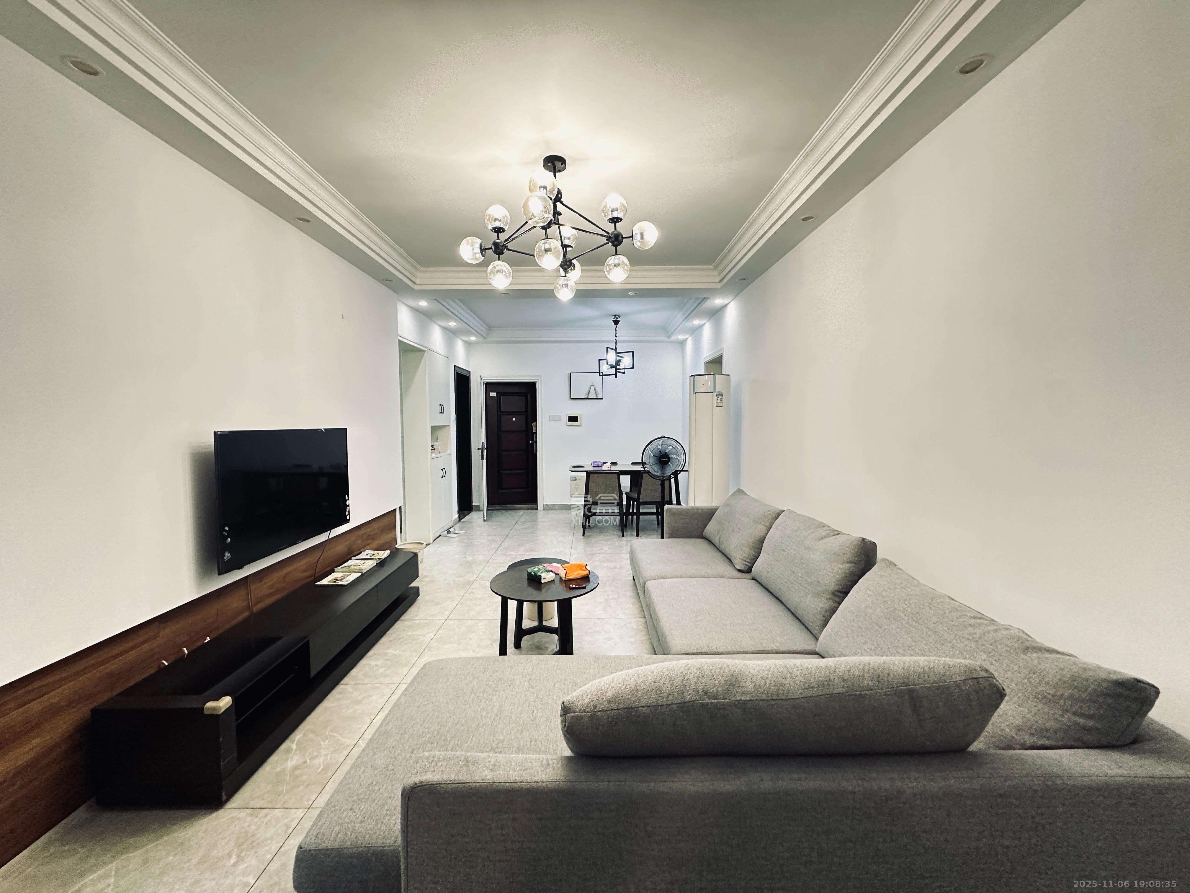 当代滨江MOMA 3室2厅1卫 3500.0元/月 当代滨江MOMA 3室2厅1卫 3500.0元/月室内图