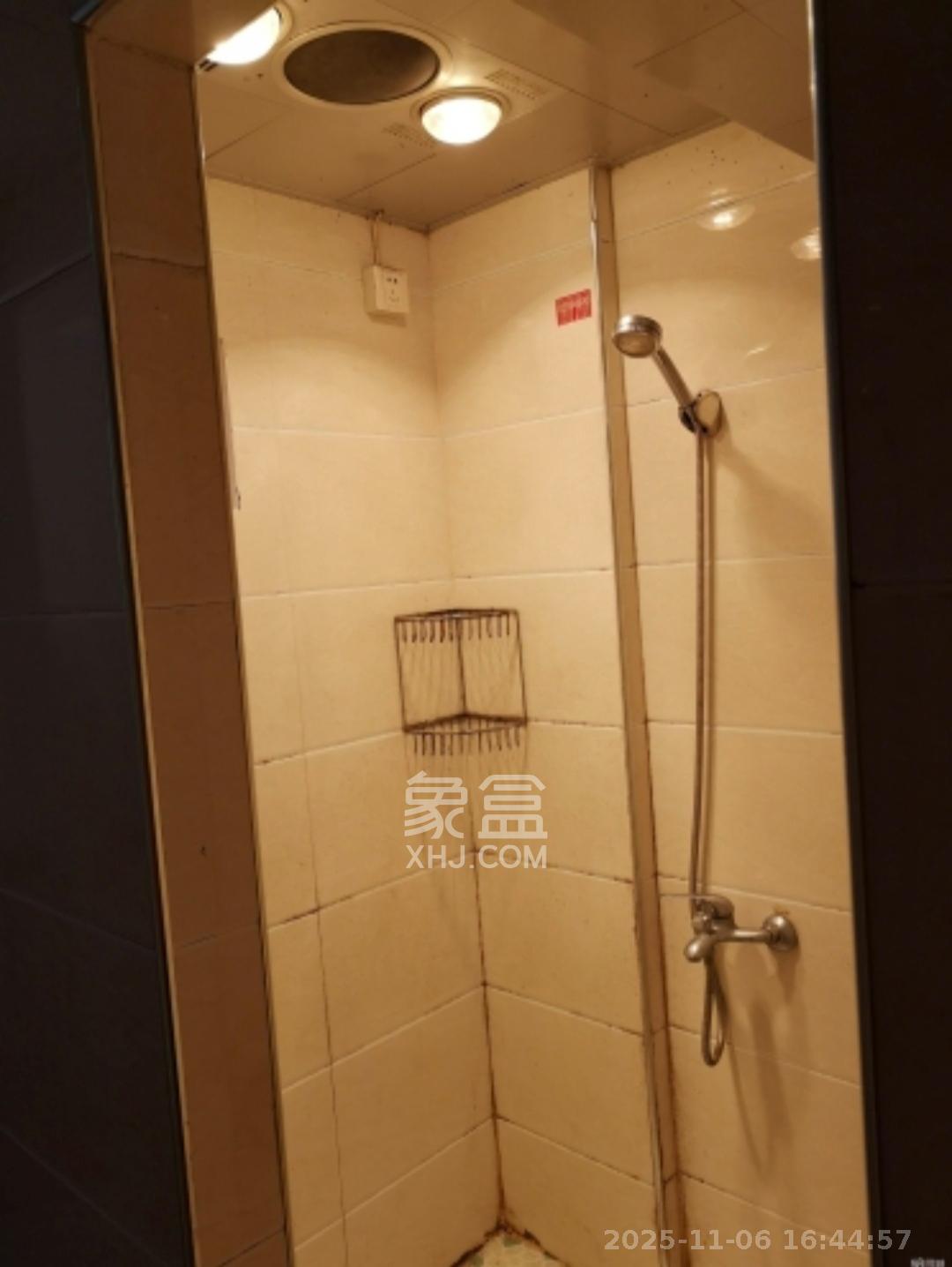 玻纤宿舍  1室0厅0卫    1150.0元/月室内图