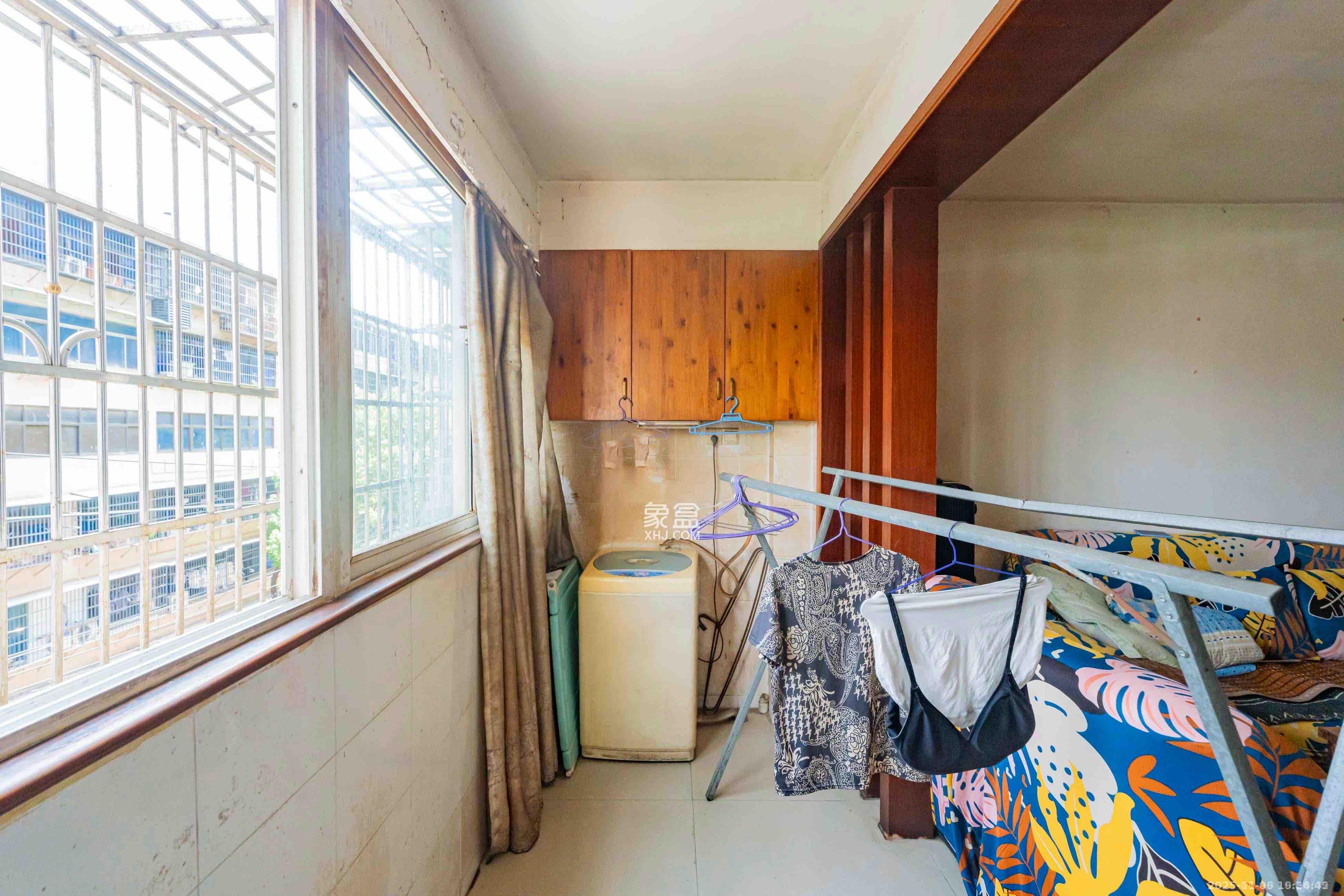 德雅苑  2室2厅1卫    1600.0元/月室内图