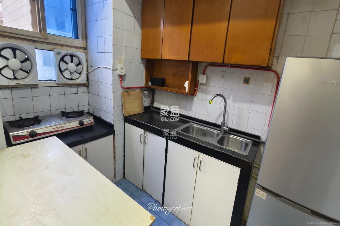 横冲子小区 2室1厅1卫 1500.0元/月 横冲子小区 2室1厅1卫 1500.0元/月室内图