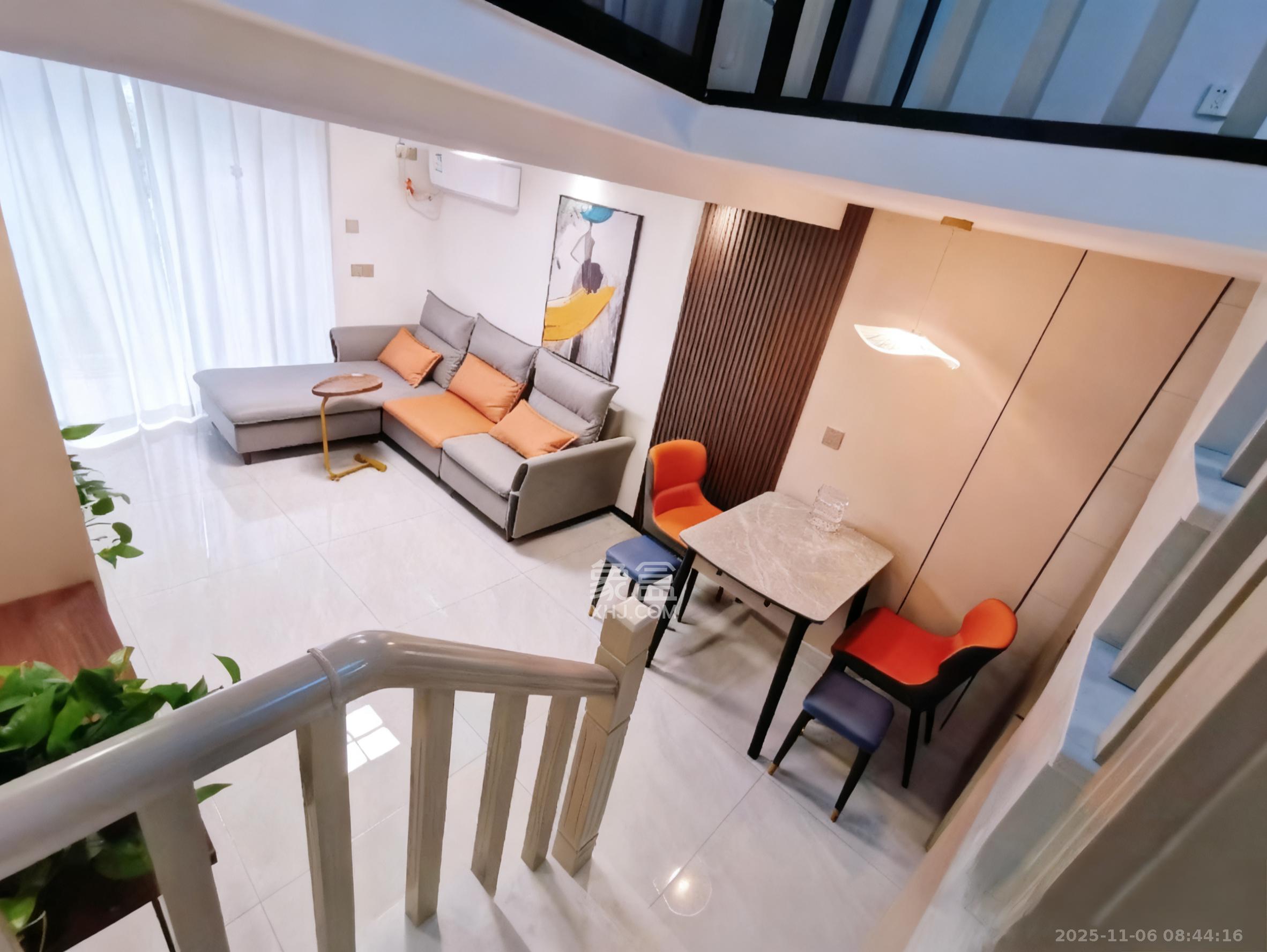 万科金色麦田 2室1厅1卫 2100.0元/月 万科金色麦田 2室1厅1卫 2100.0元/月室内图