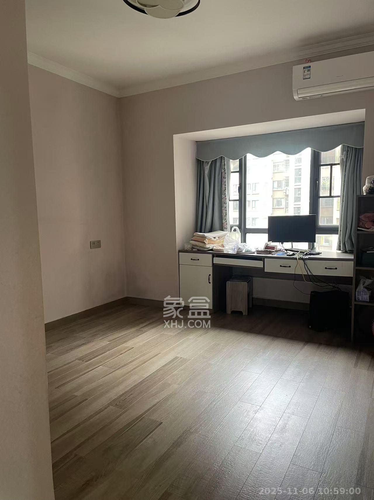 五矿紫湖香醍  4室2厅2卫    2800.0元/月室内图