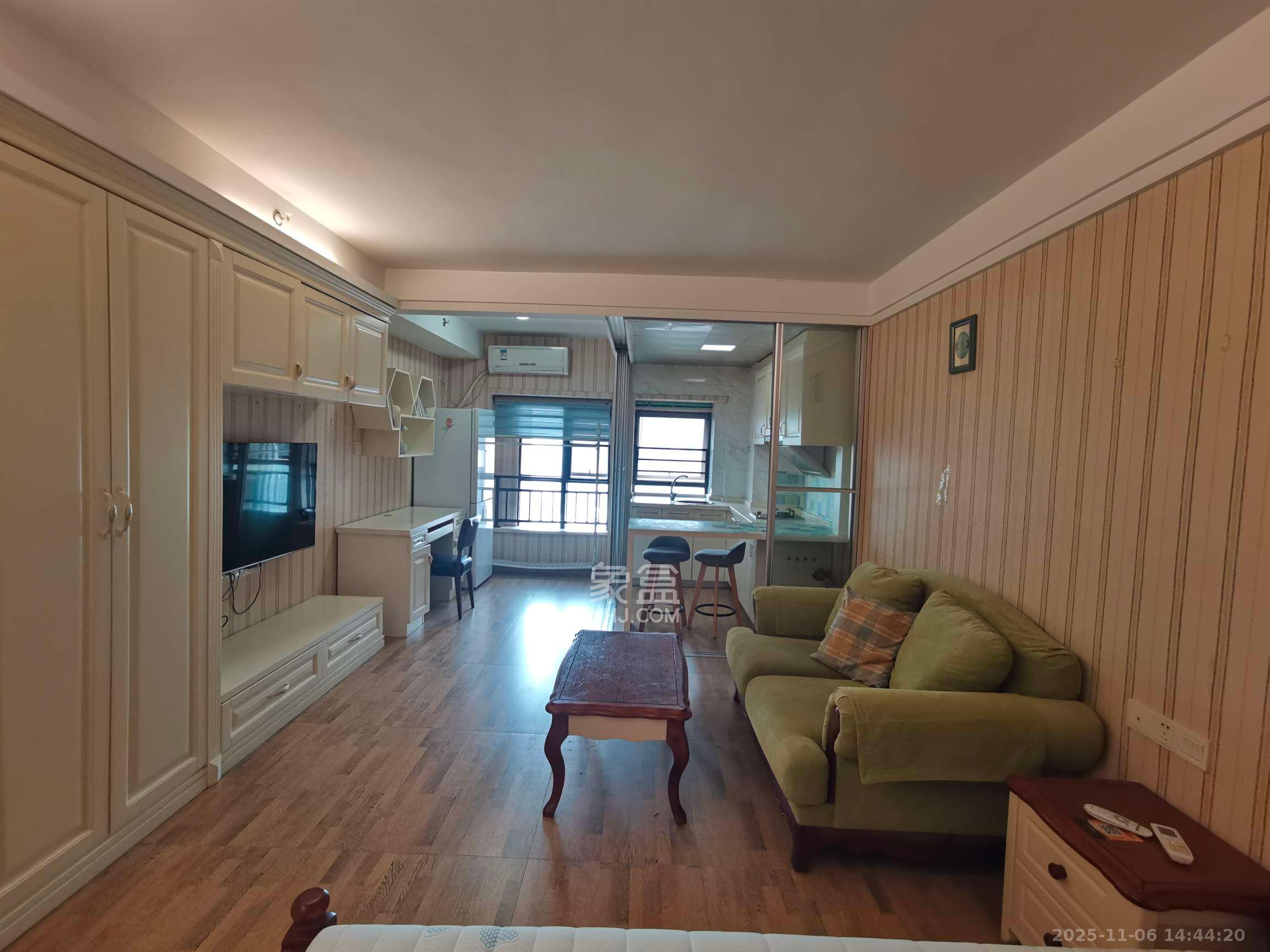 大财门公寓 1室1厅1卫 2000.0元/月 大财门公寓 1室1厅1卫 2000.0元/月室内图