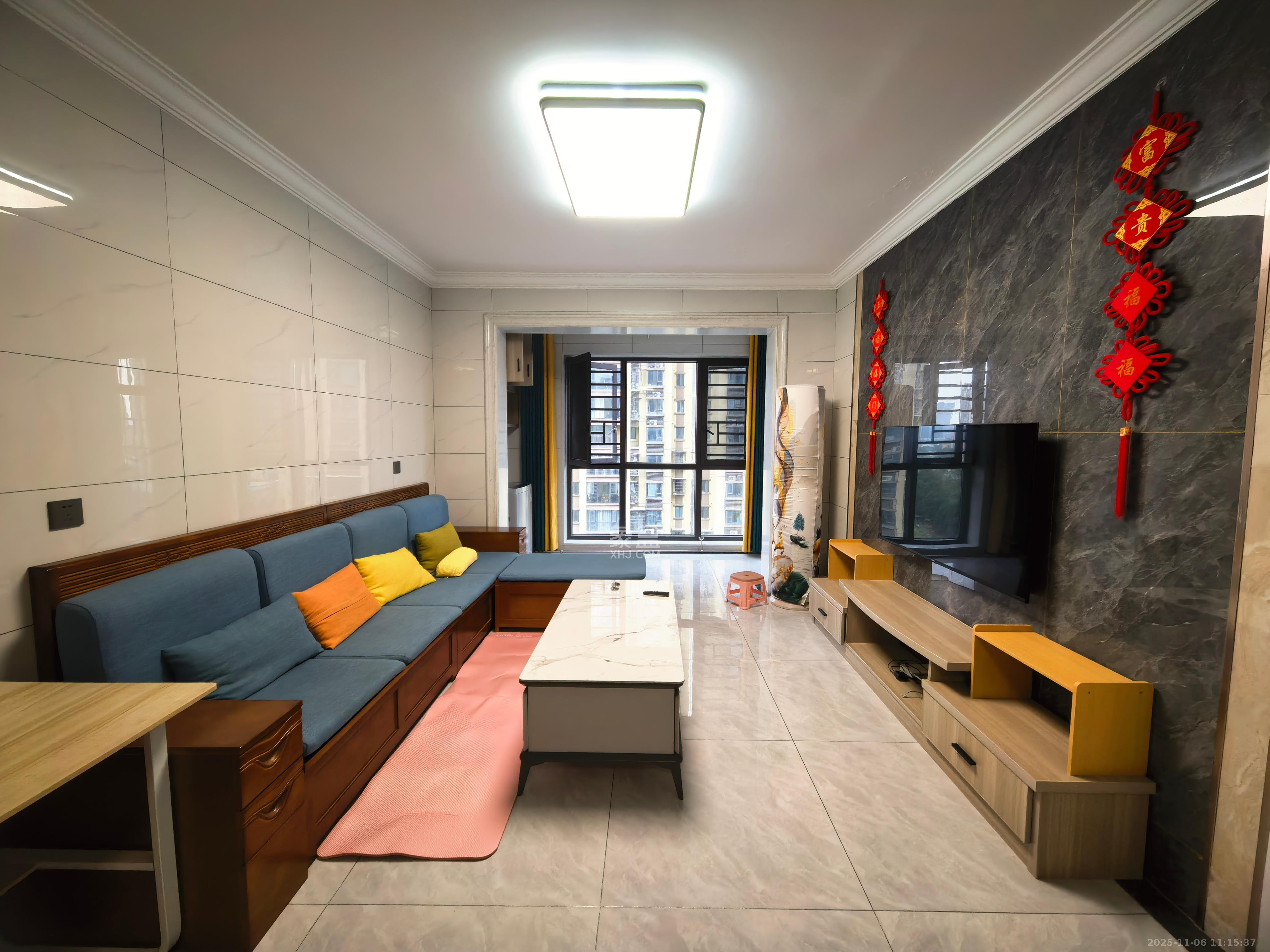 和润园三期 2室1厅1卫 2200.0元/月 和润园三期 2室1厅1卫 2200.0元/月室内图