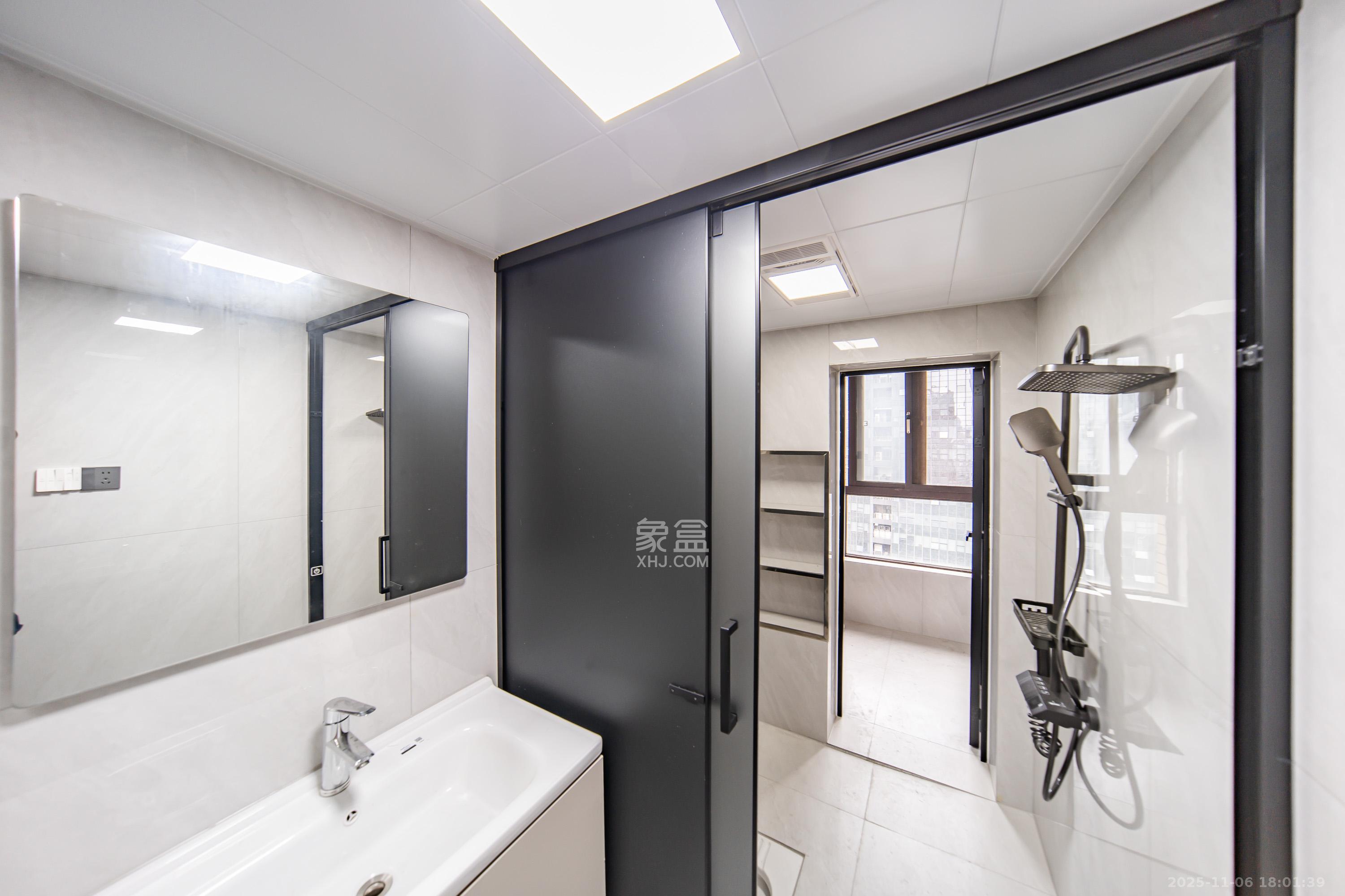 听香水榭 4室2厅2卫 158.0万 听香水榭 4室2厅2卫 158.0万卫生间