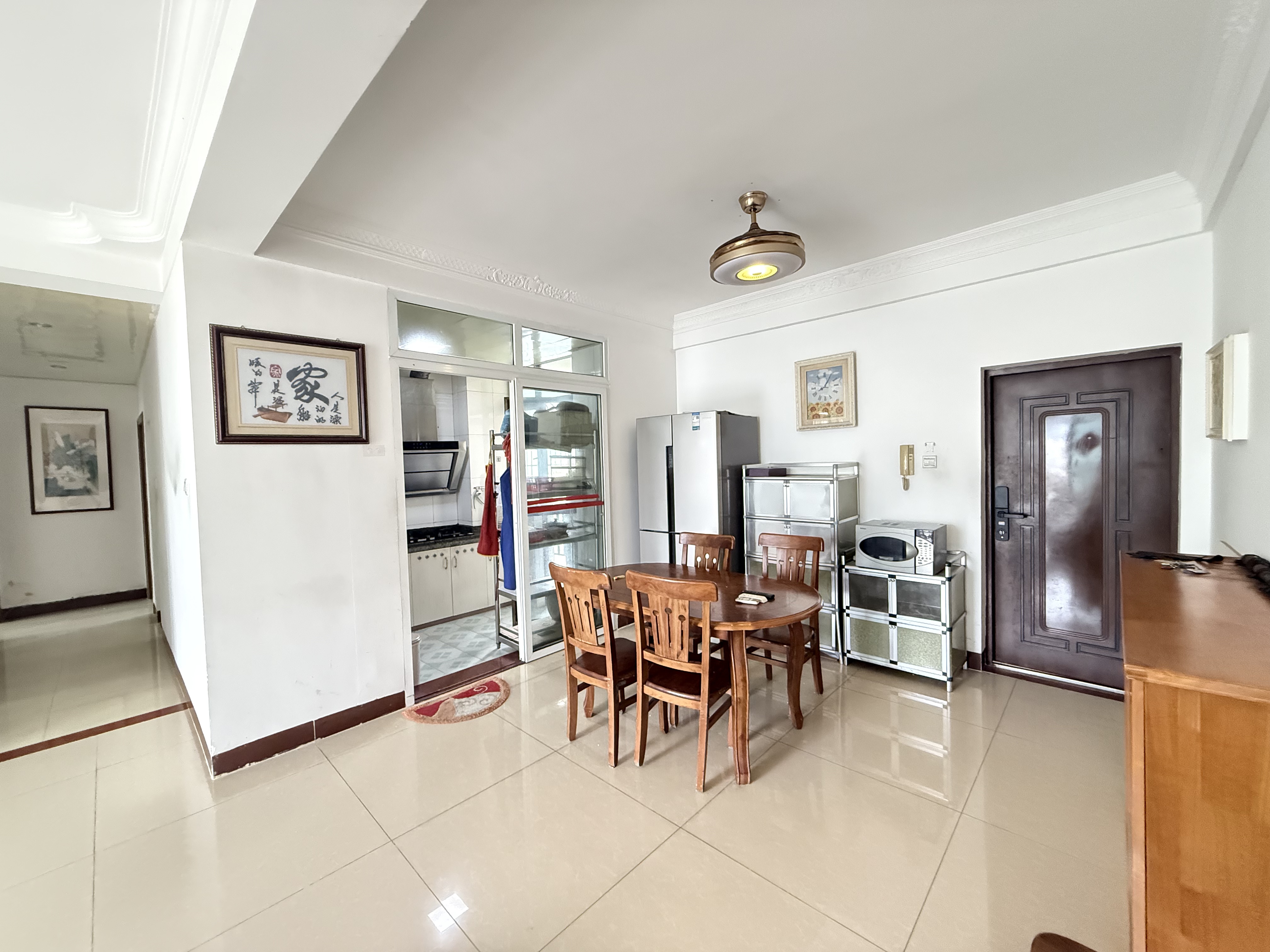 北方万银花园二期 3室2厅2卫 2600.0元/月 北方万银花园二期 3室2厅2卫 2600.0元/月室内图