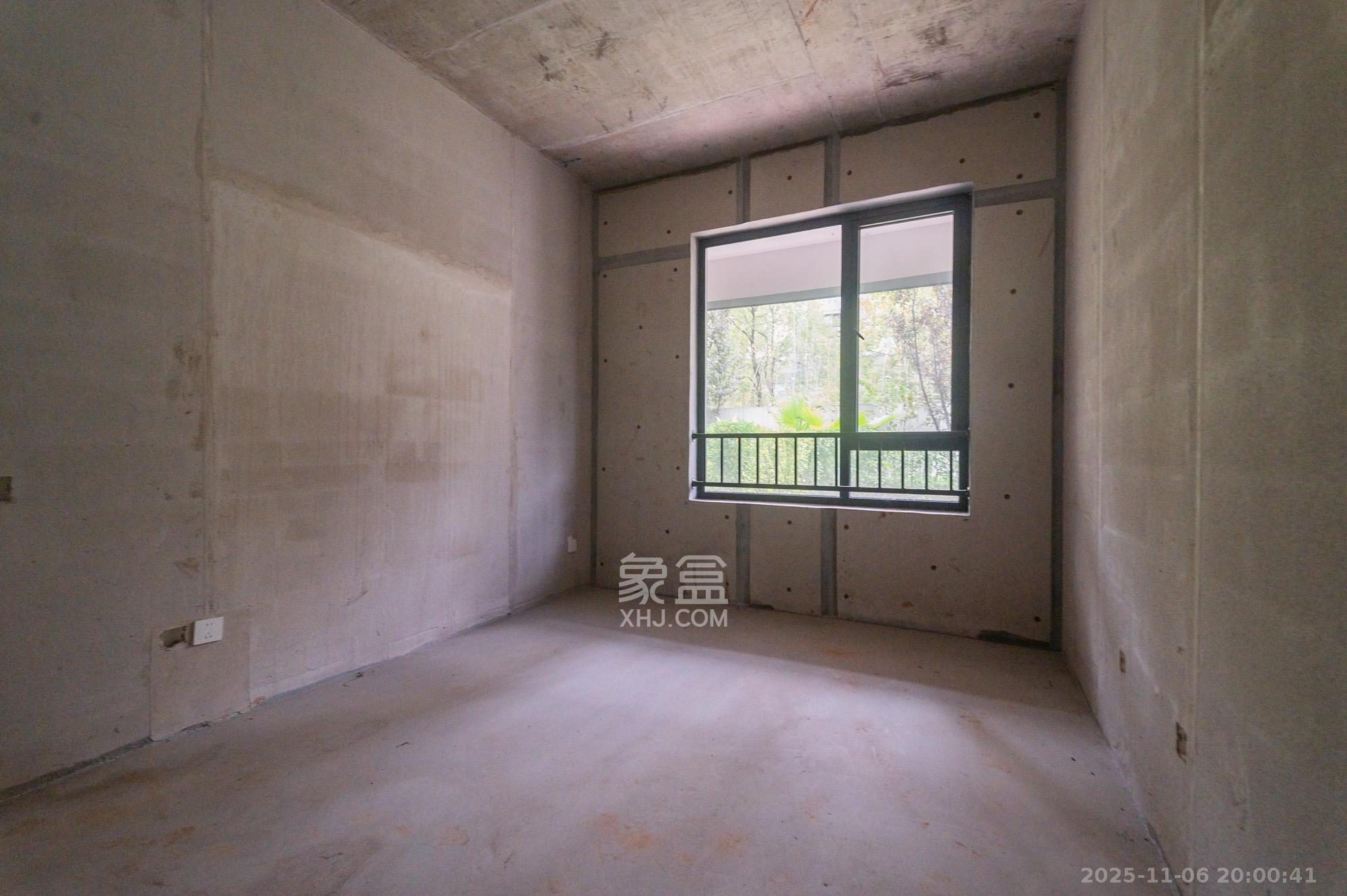 五矿万境松雅 5室2厅3卫 230.0万 五矿万境松雅 5室2厅3卫 230.0万其他