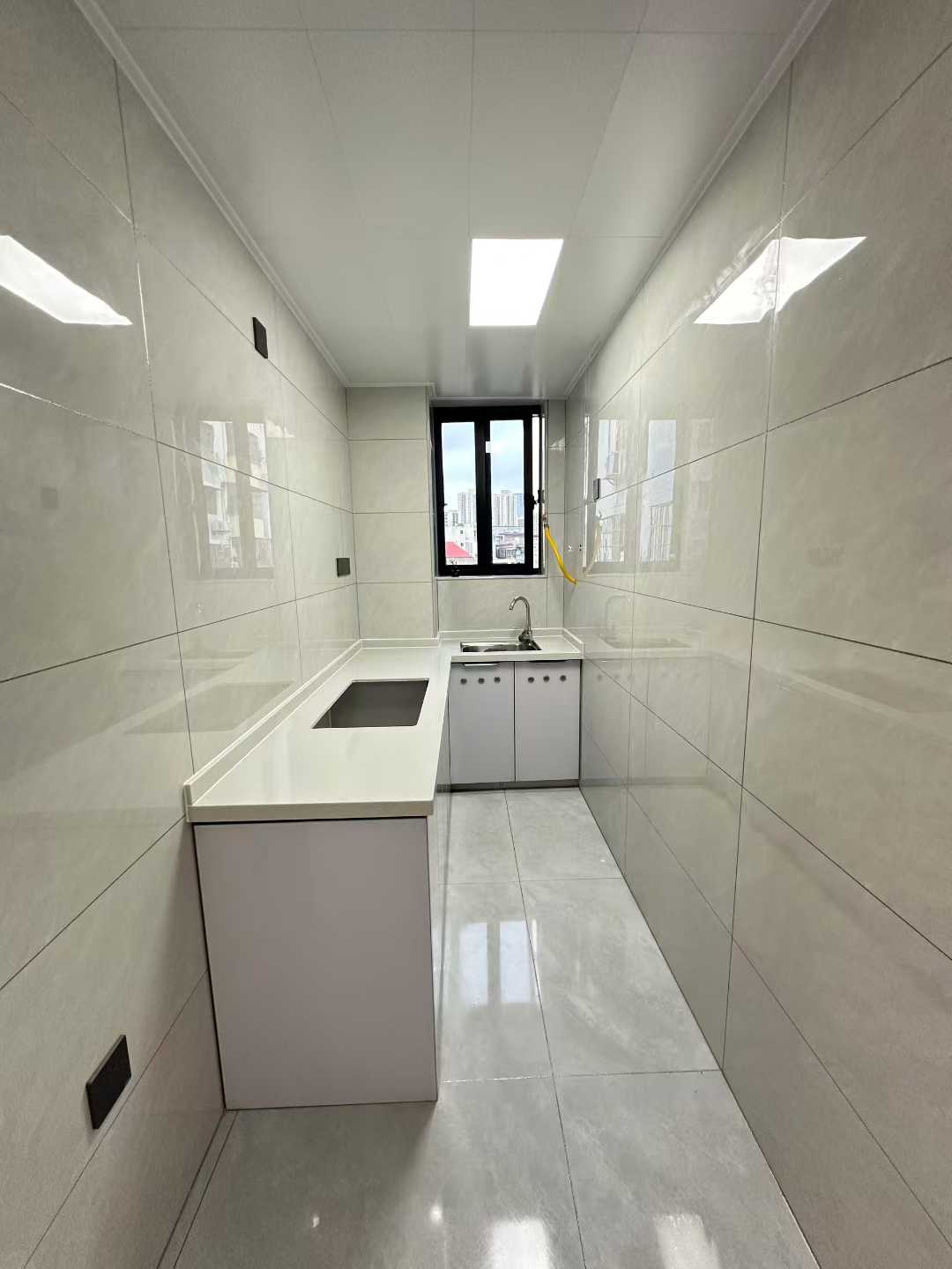 滨江花园（青年路）  1室0厅0卫    78.0万室内图