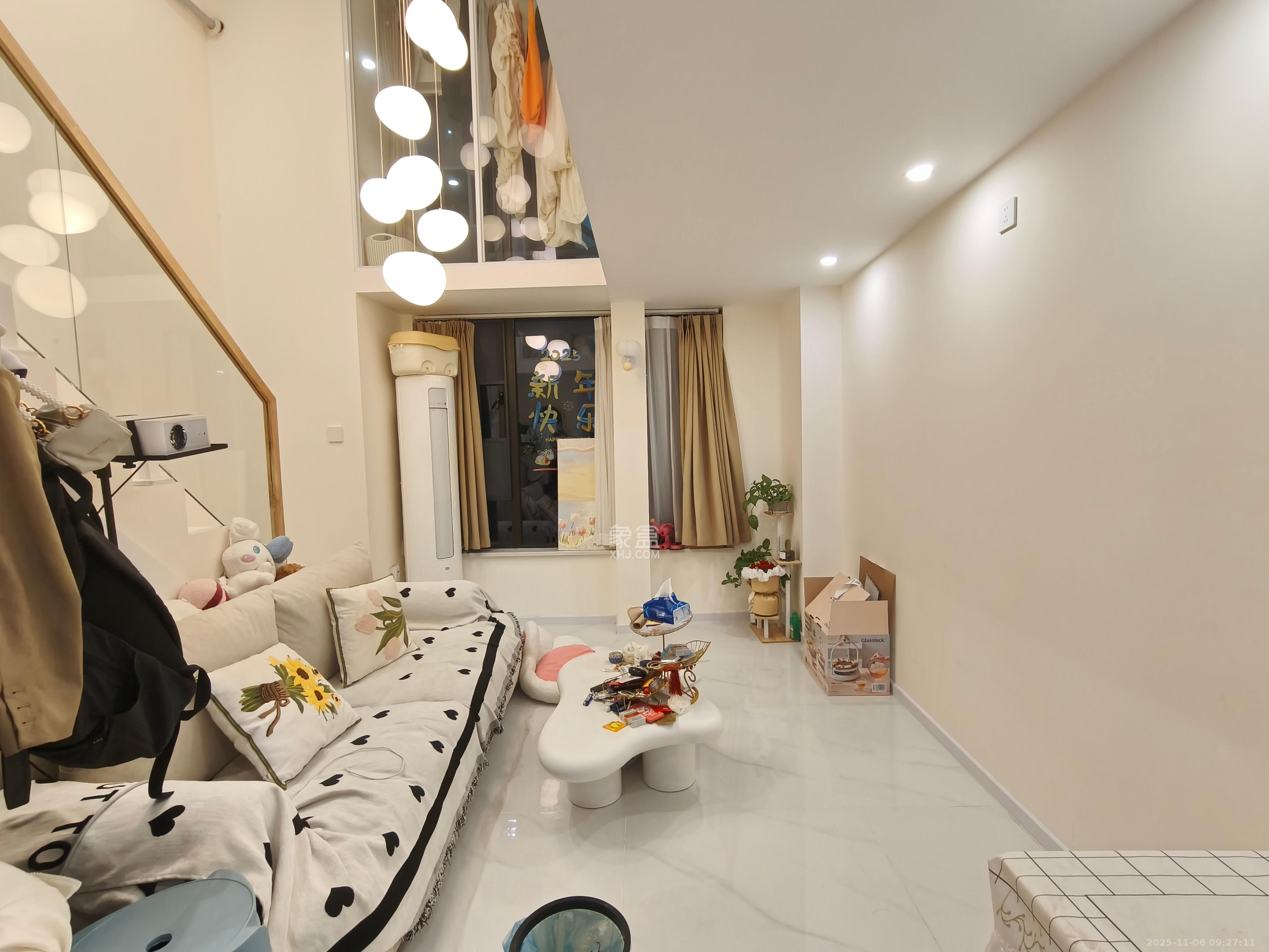 南益名士豪庭  2室1厅1卫    2200.0元/月