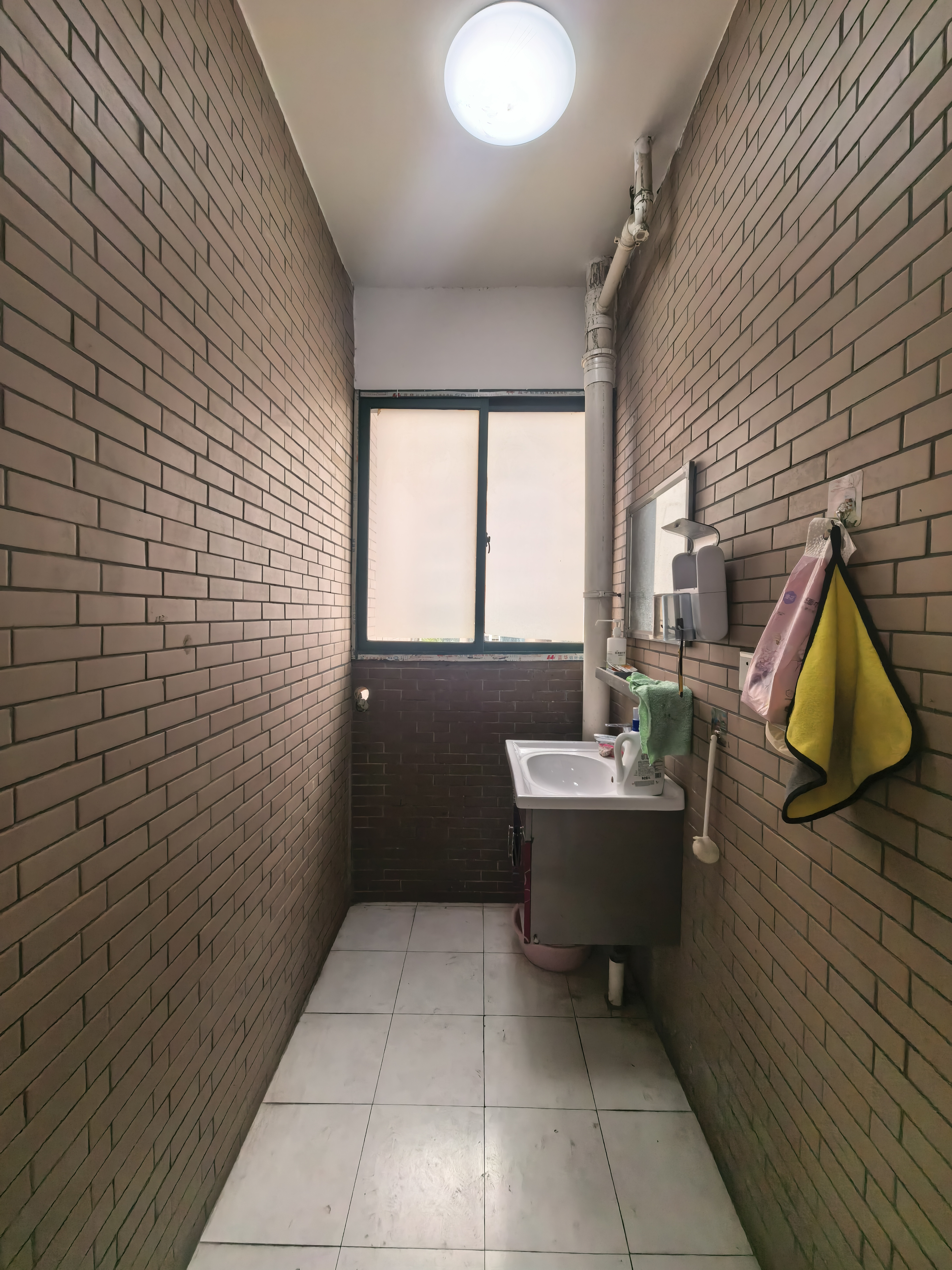 冠都现代城（冠都幸福彼岸）  4室2厅2卫    1800.0元/月户型图