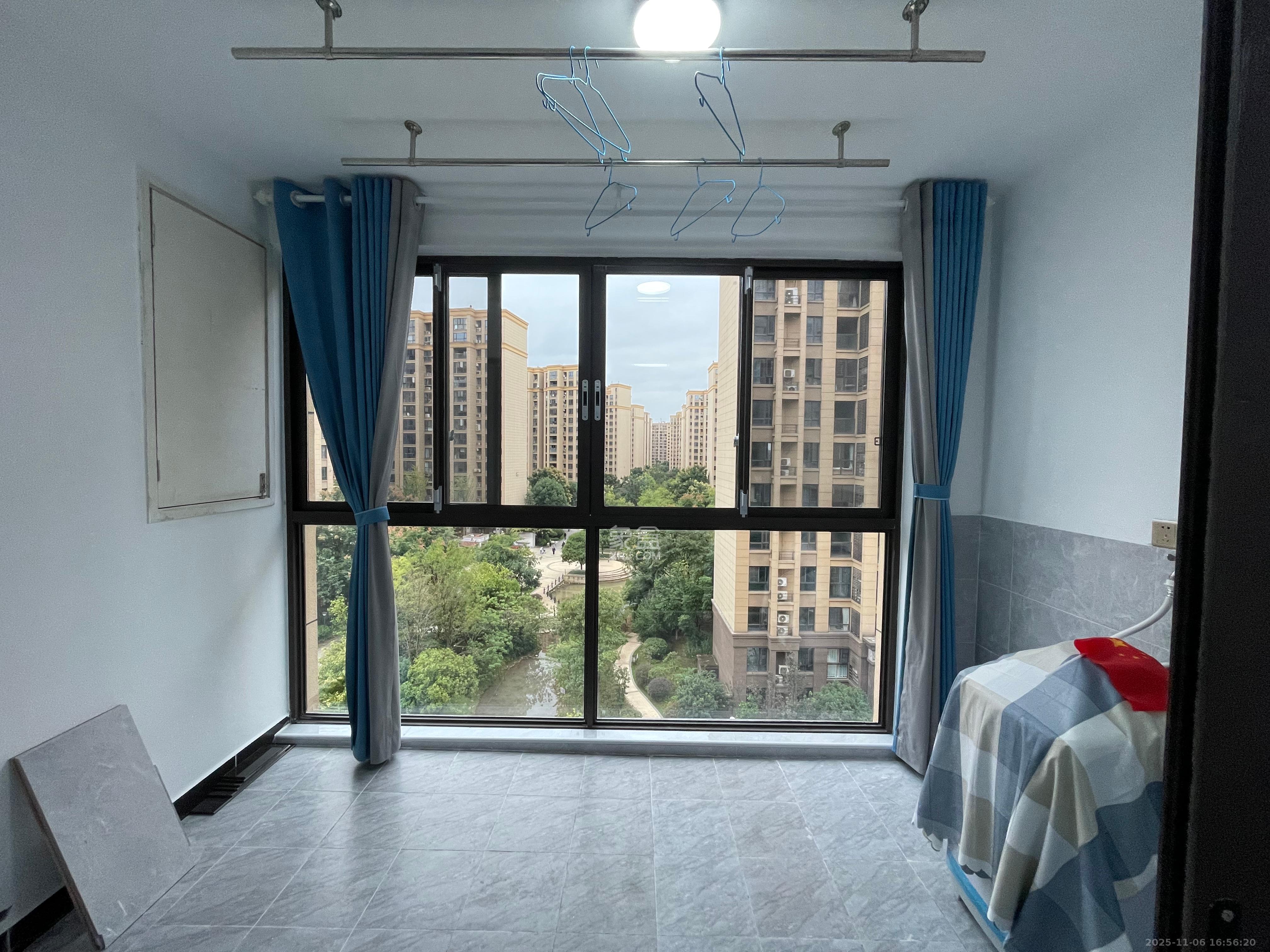 鑫远悦城（鑫远悦时代）  3室2厅1卫    2400.0元/月室内图