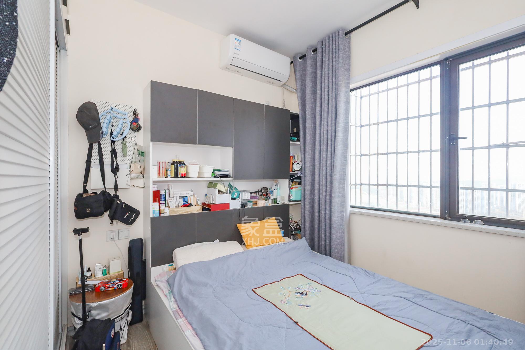 钰龙天下二期（钰龙佳园）  3室2厅2卫    270.0万卧室