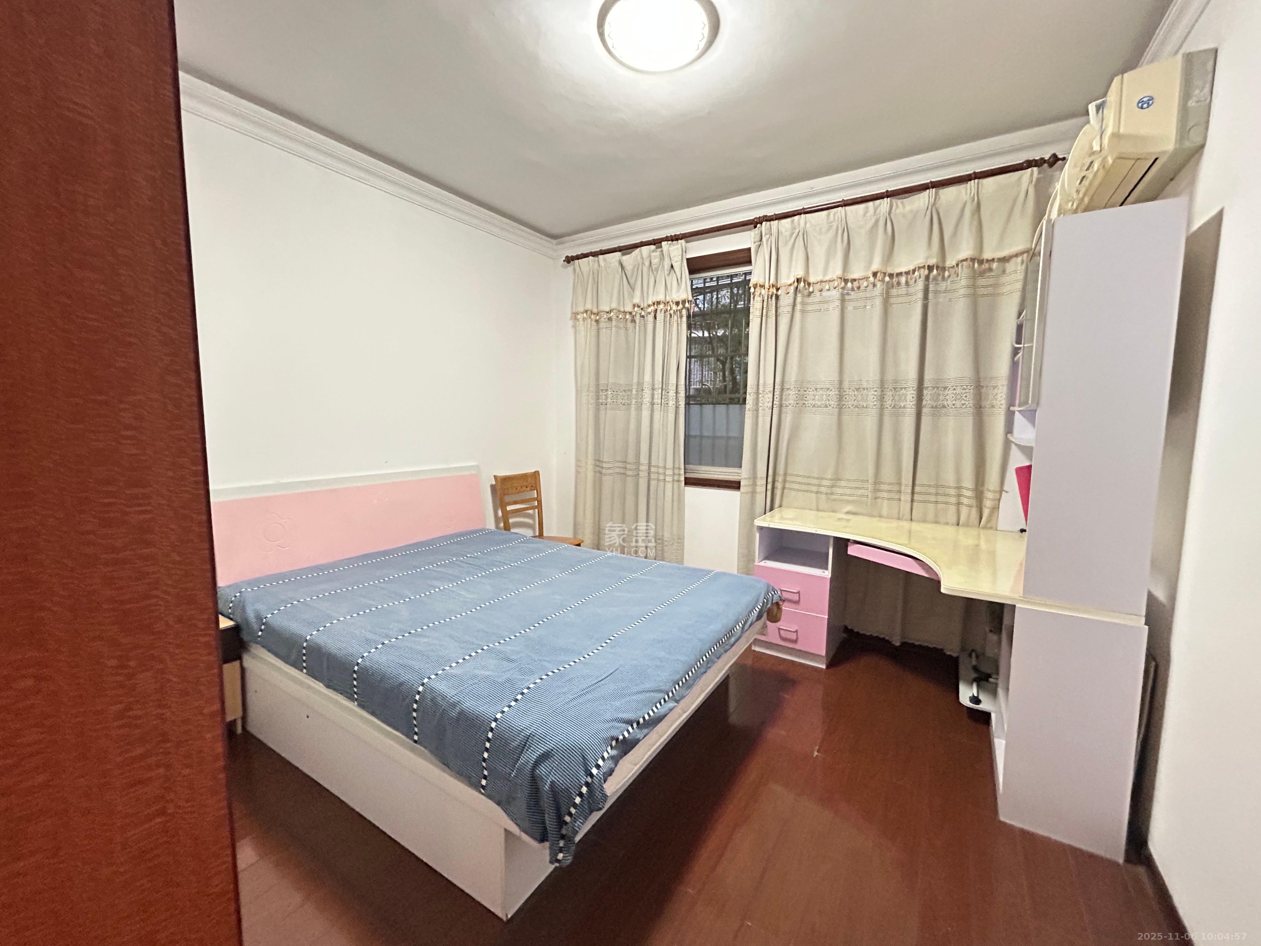 长探家园  2室2厅1卫    2200.0元/月室内图