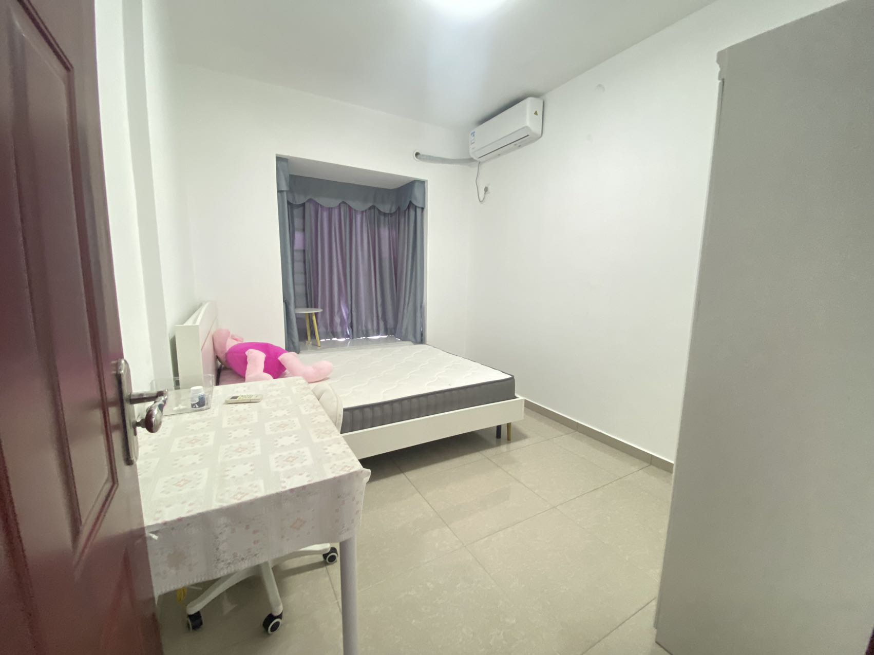 中交怡湖雅苑  3室2厅2卫    3000.0元/月室内图