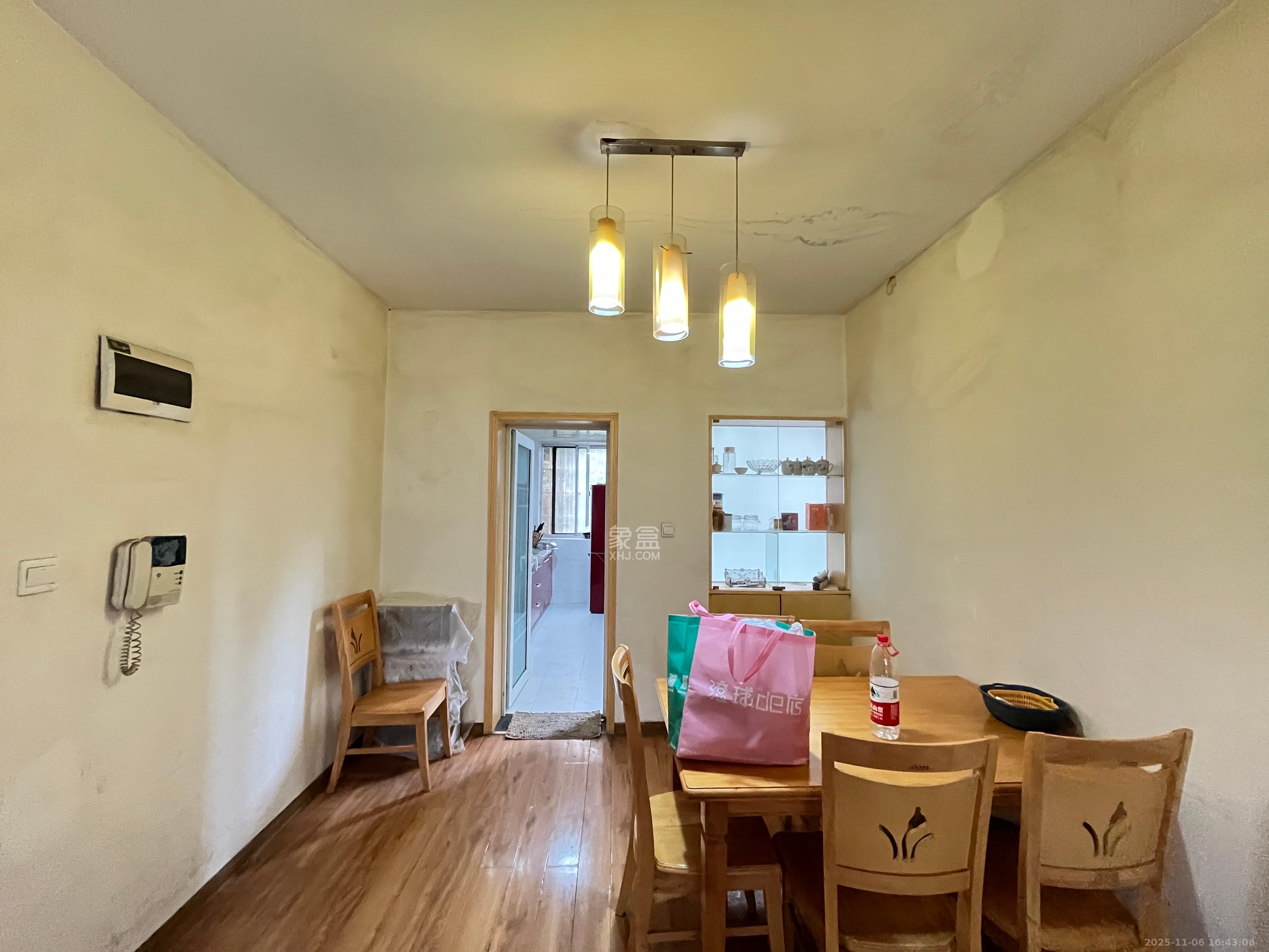 红树湾 1室0厅0卫 2000.0元/月 红树湾 1室0厅0卫 2000.0元/月室内图