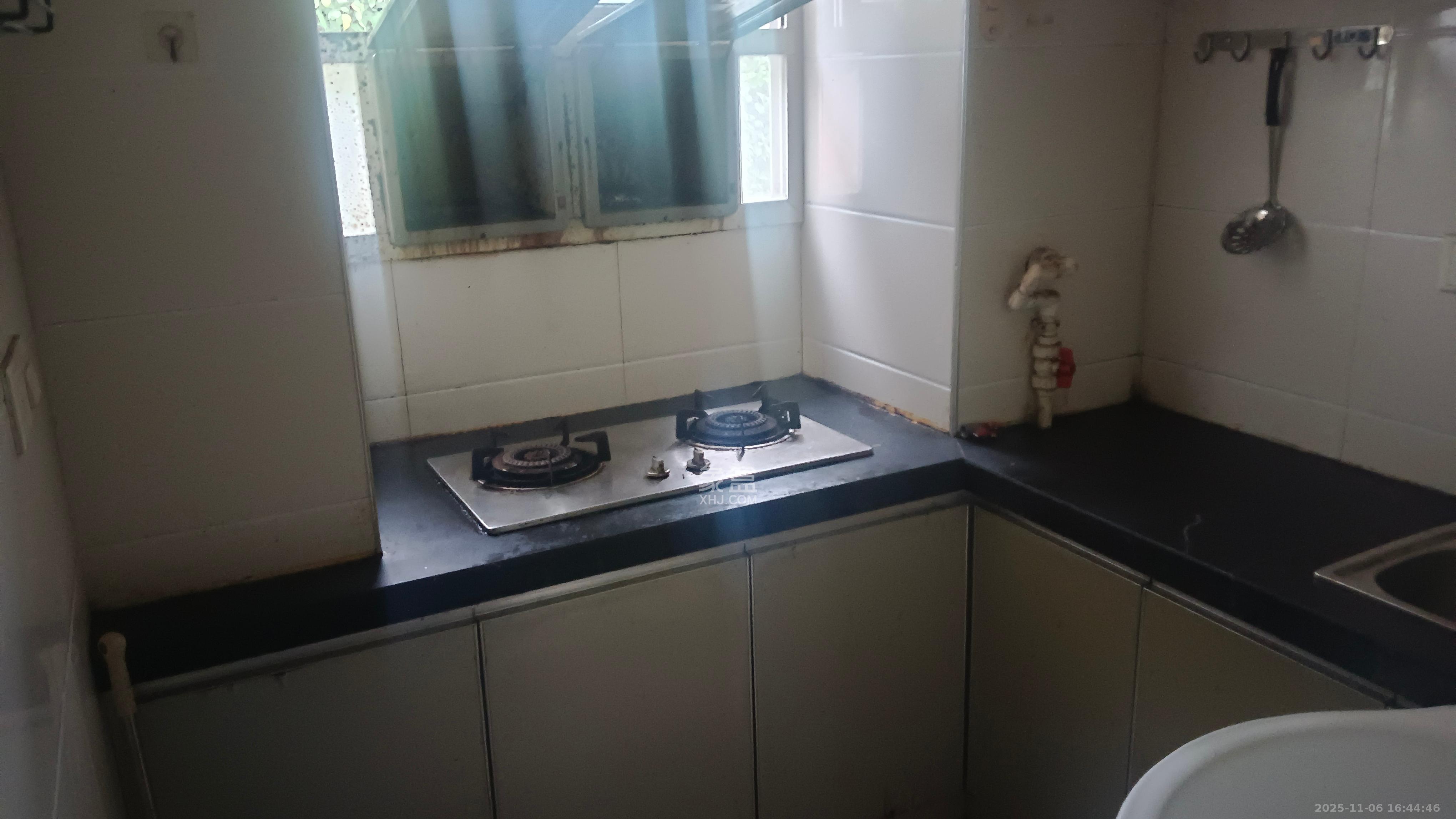 玻纤宿舍  1室0厅0卫    1150.0元/月室内图