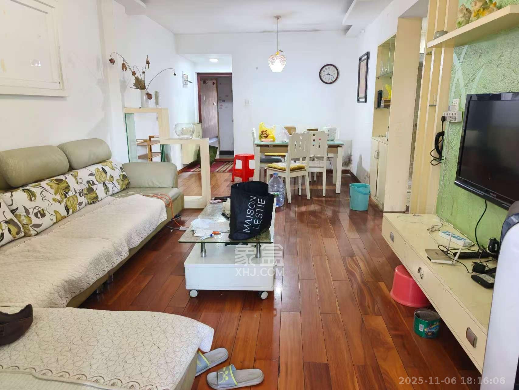 蝴蝶谷  2室2厅1卫    1600.0元/月室内图