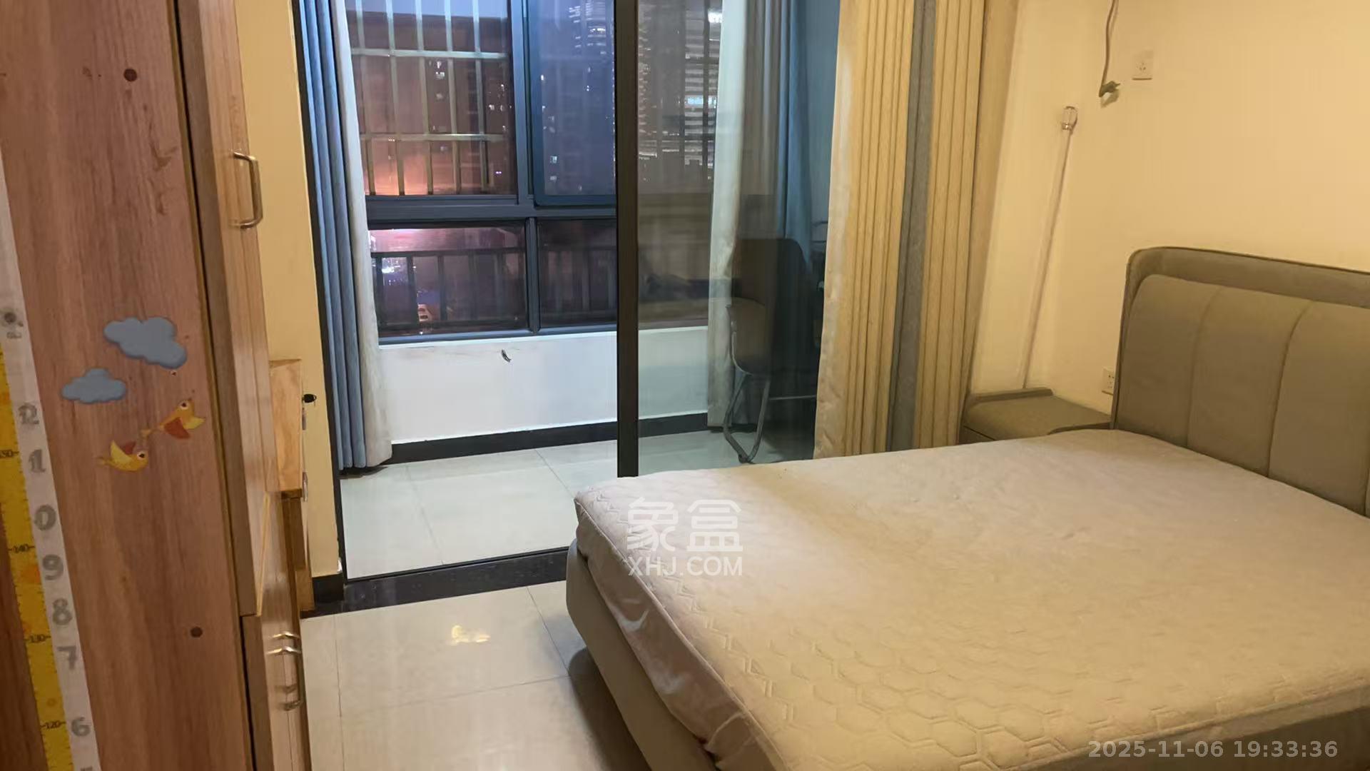 上峰苑（兰亭玥岛）  1室2厅1卫    1800.0元/月室内图