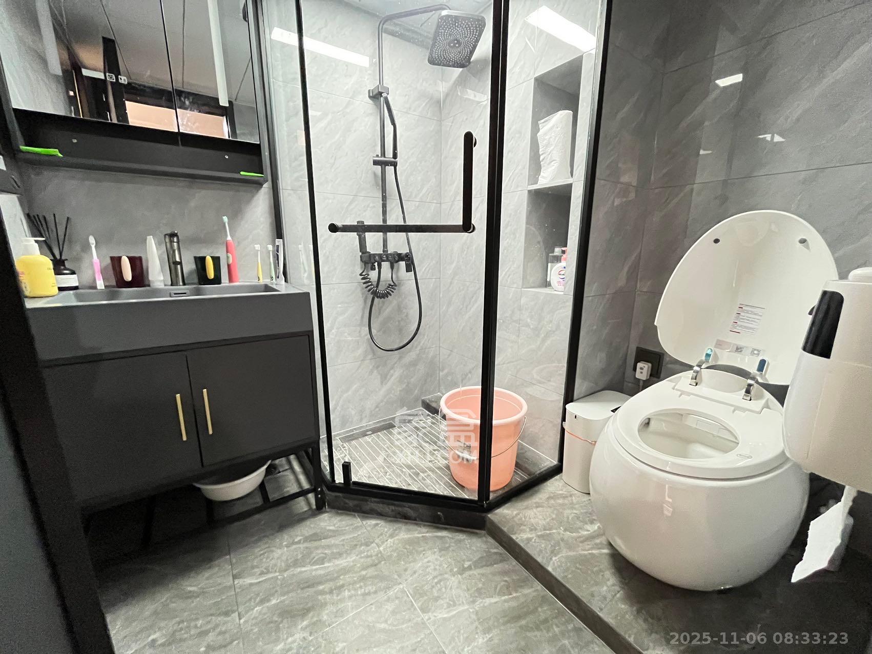 京武浪琴山三期（京武中心）  2室2厅1卫    3800.0元/月室内图