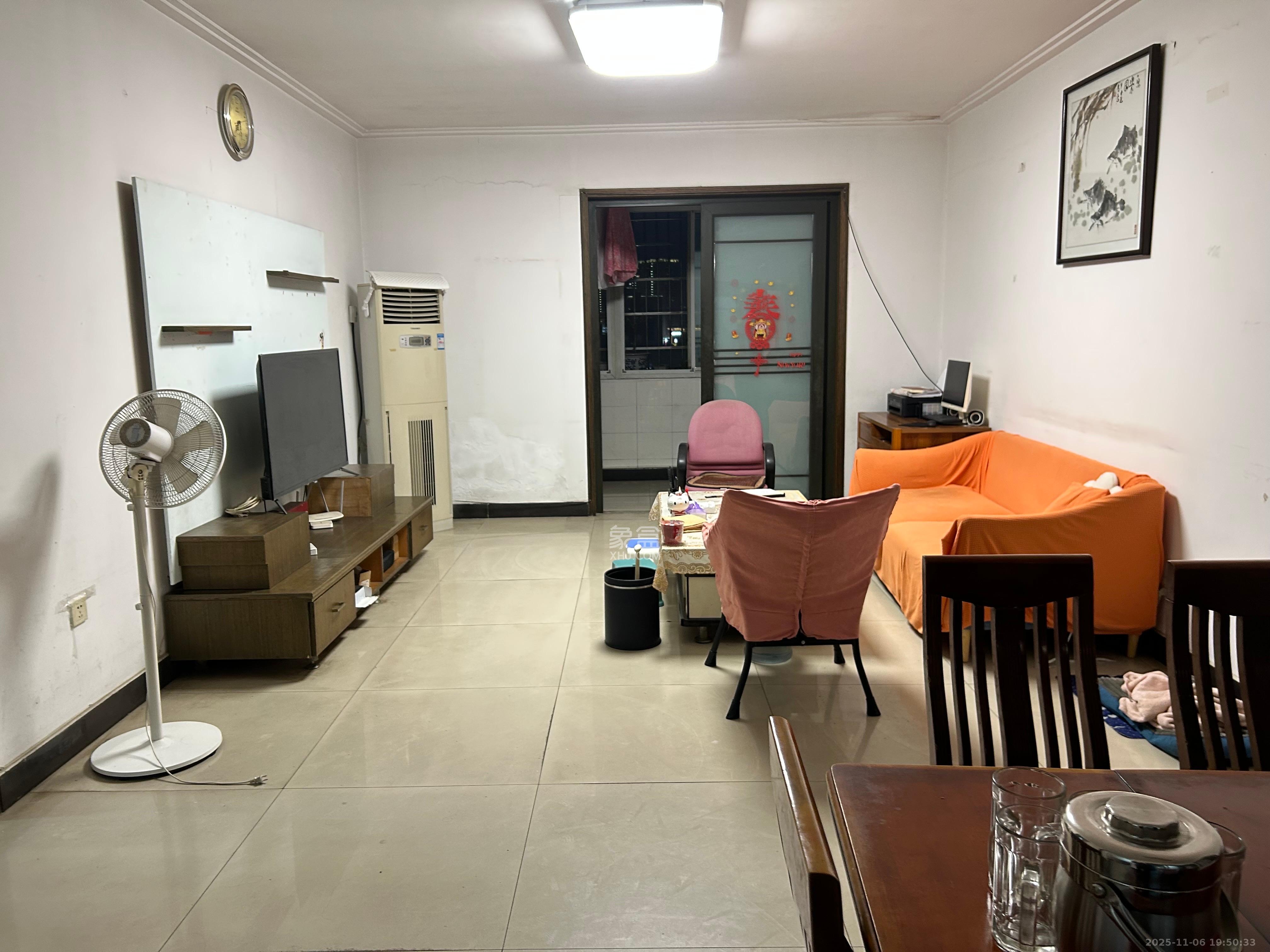 滨湖嘉园（湖滨小区）  2室1厅1卫    2200.0元/月