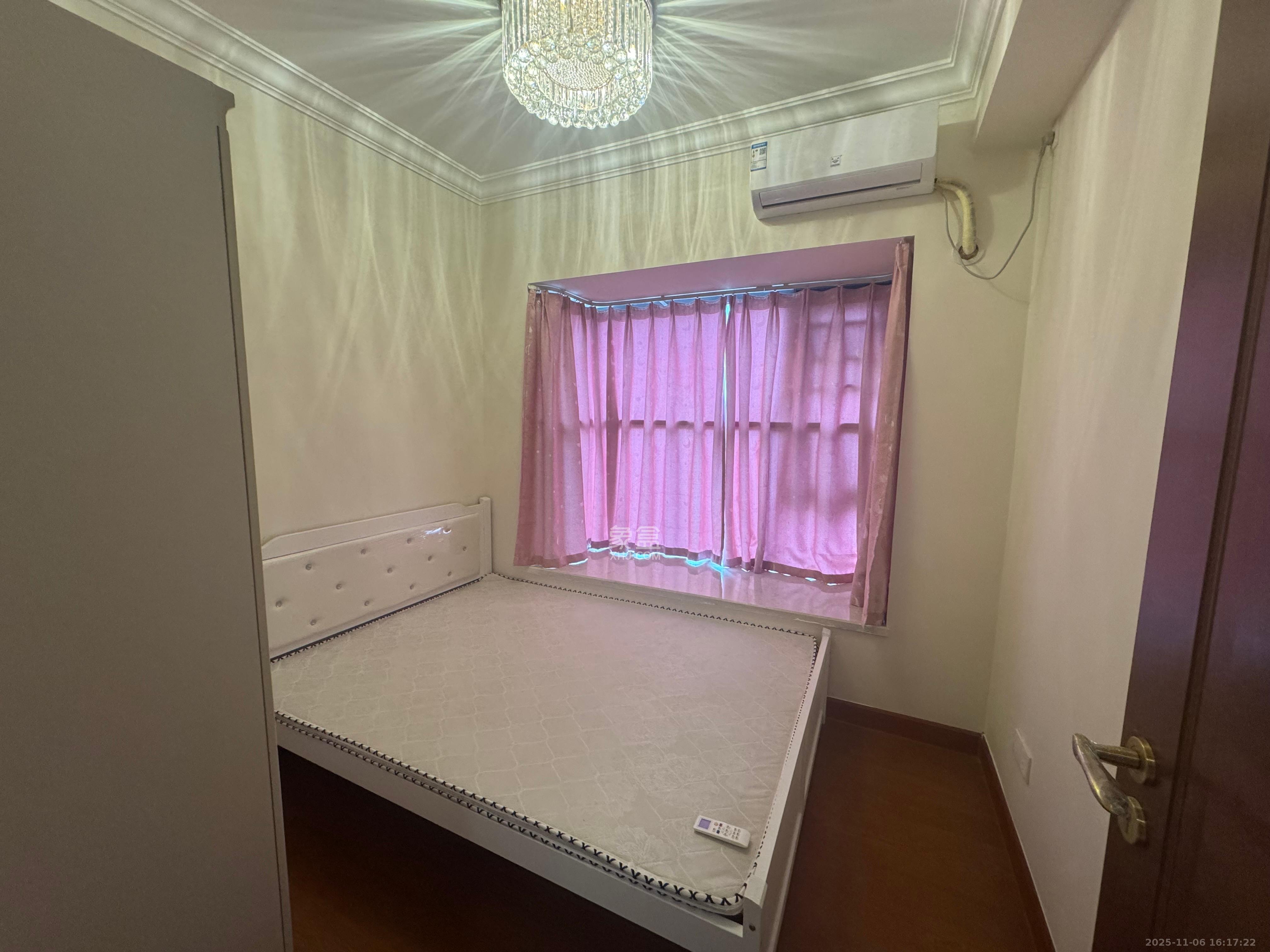 恒大御景半岛 3室2厅1卫 1600.0元/月 恒大御景半岛 3室2厅1卫 1600.0元/月室内图