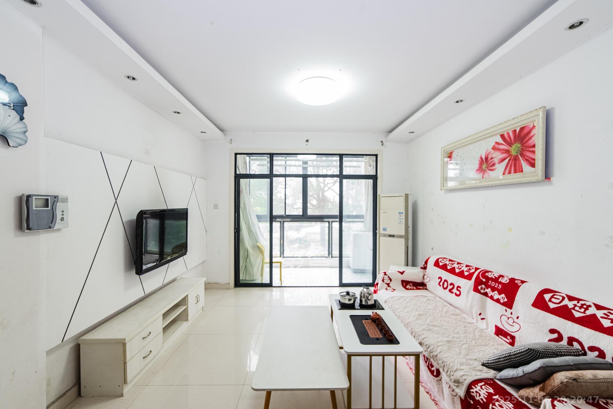 湘江世纪城咏江苑  2室2厅1卫    64.8万