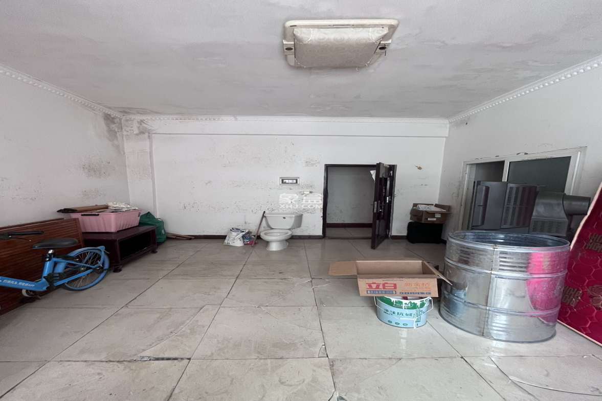 颐和美景花园 1室1厅1卫 38.0万 颐和美景花园 1室1厅1卫 38.0万室内图