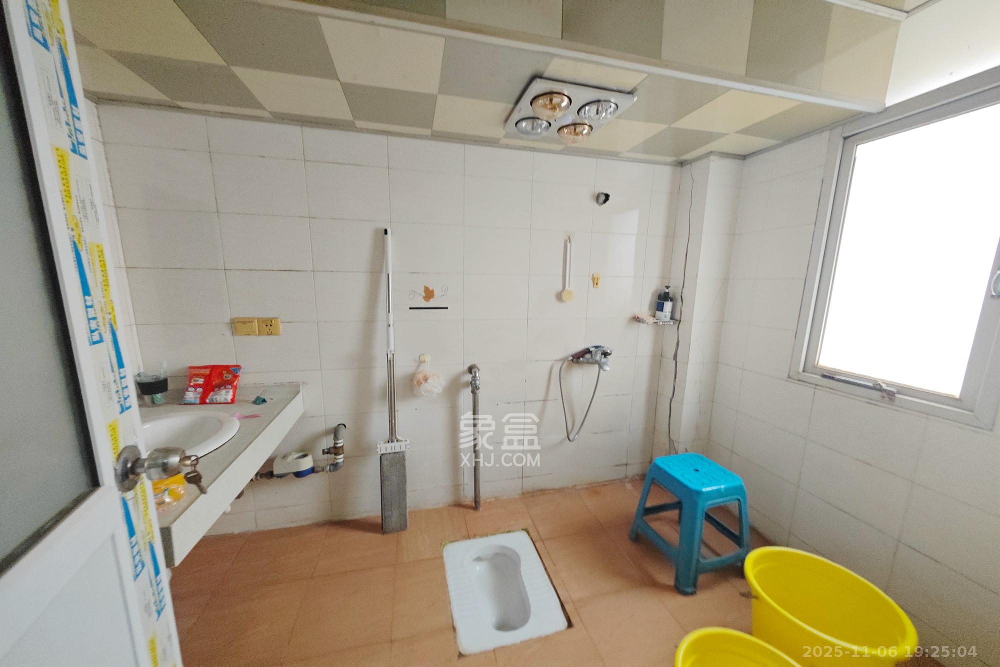 东塘电信宿舍 3室2厅1卫 48.0万 东塘电信宿舍 3室2厅1卫 48.0万其他