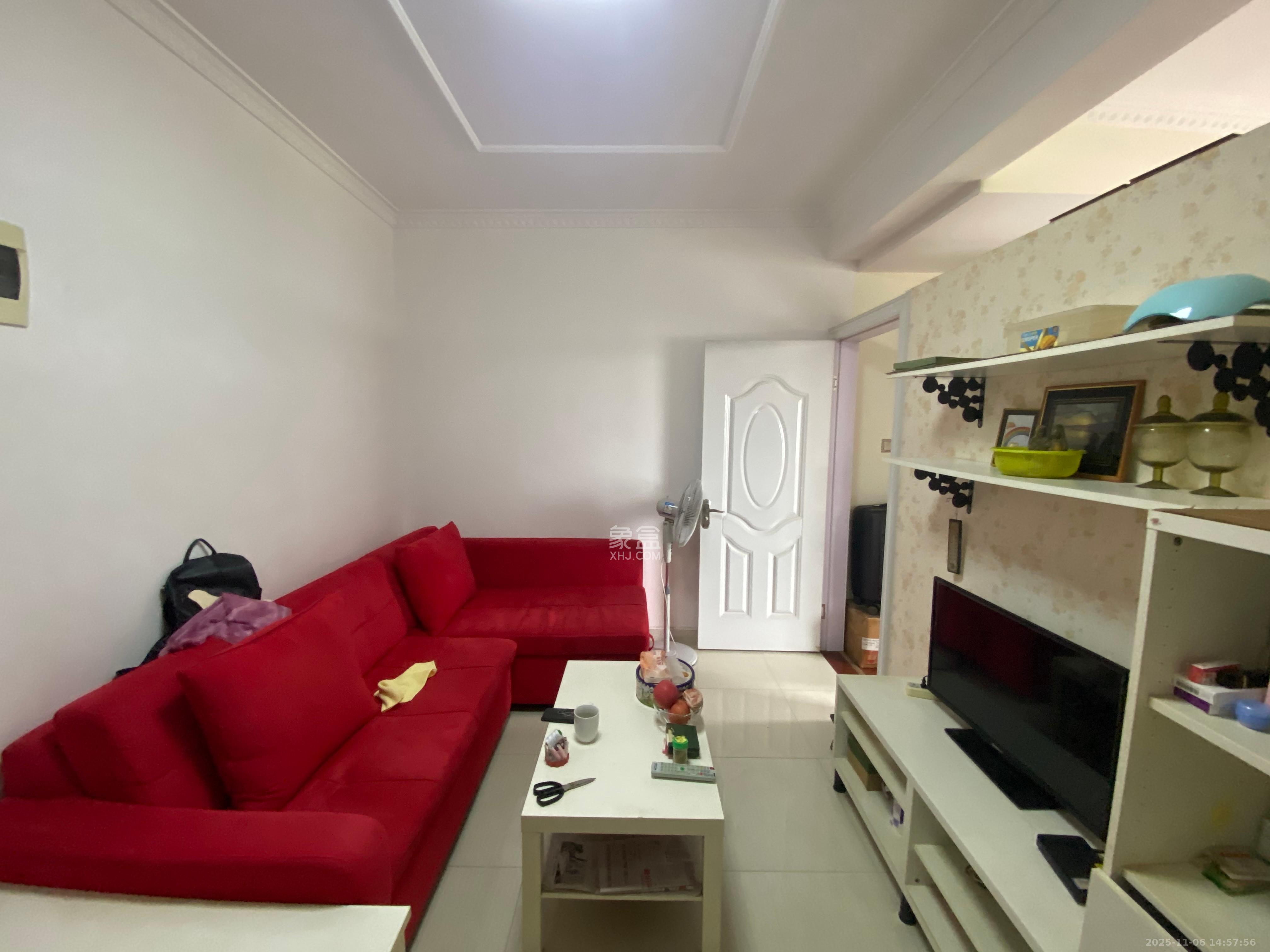 阳光锦城 1室1厅1卫 2000.0元/月 阳光锦城 1室1厅1卫 2000.0元/月室内图