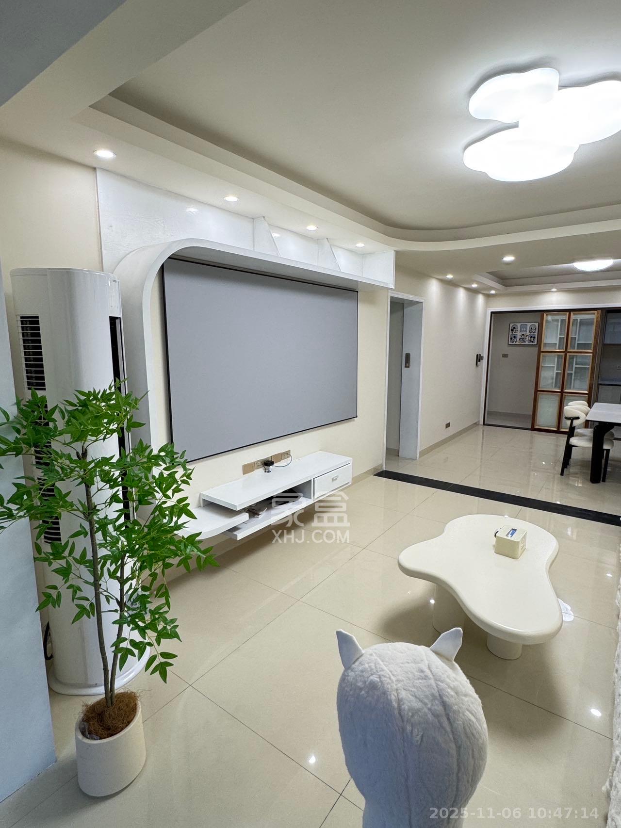 东方芙蓉 3室2厅2卫 3800.0元/月 东方芙蓉 3室2厅2卫 3800.0元/月室内图