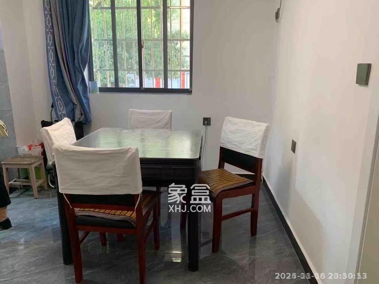 狮子山一片  1室1厅1卫    1600.0元/月室内图