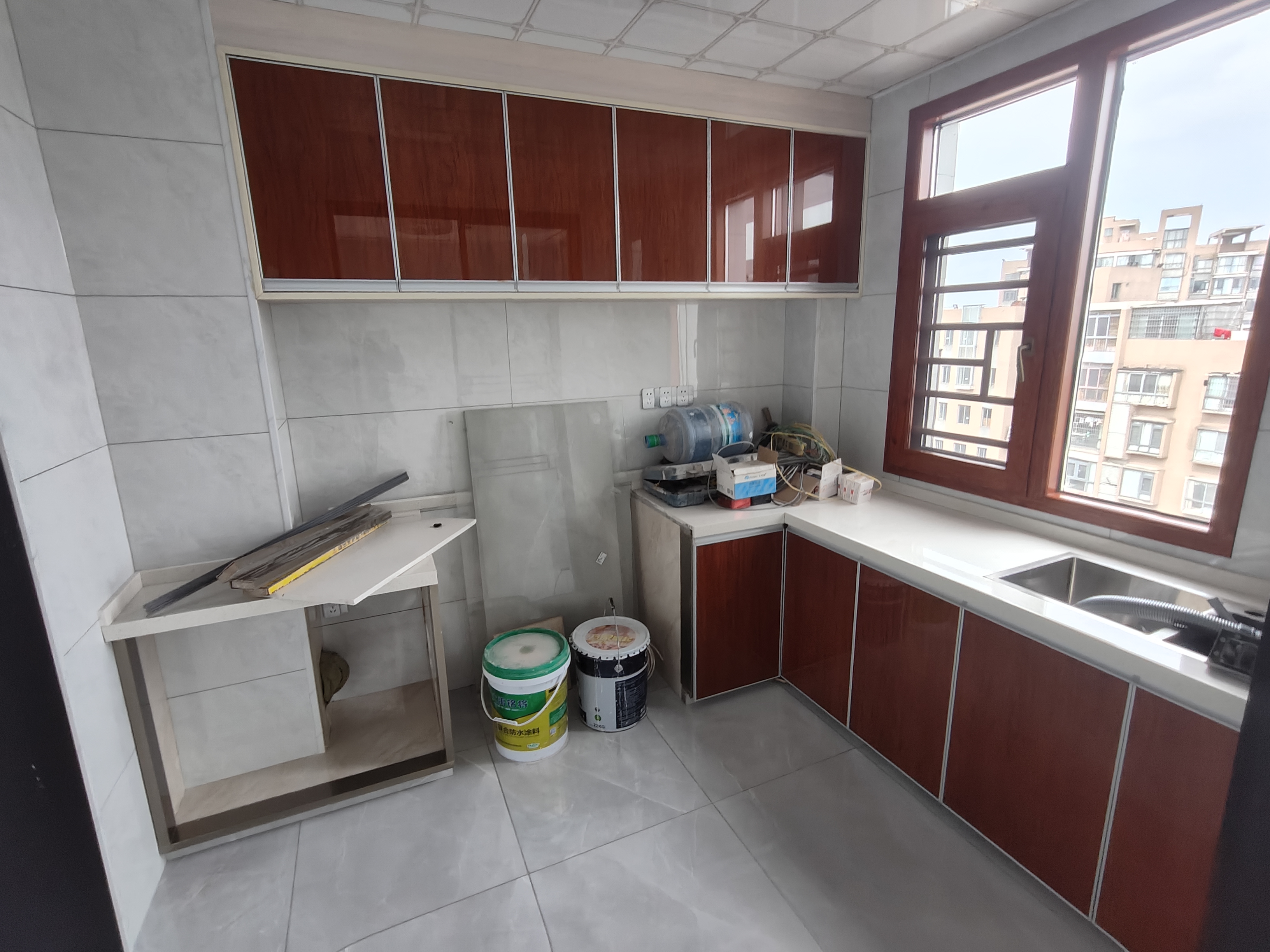 尚书房  4室2厅2卫    3000.0元/月室内图